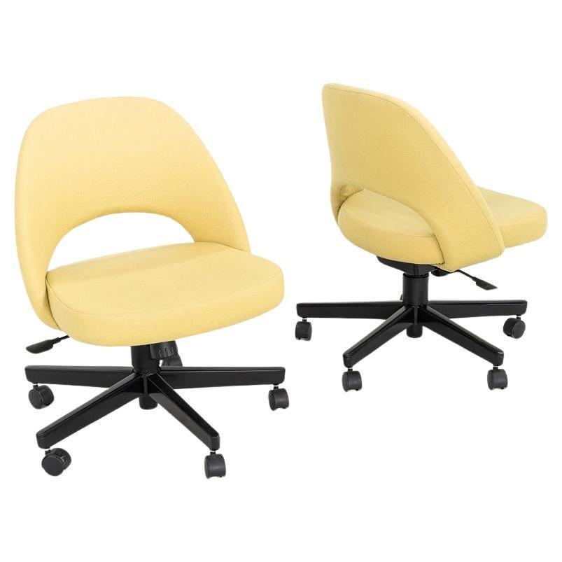 2017 Eero Saarinen for Knoll Executive Armless Desk Chair with Pneumatic Base