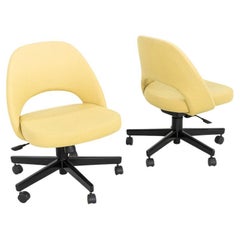 2017 Eero Saarinen for Knoll Executive Armless Desk Chair with Pneumatic Base