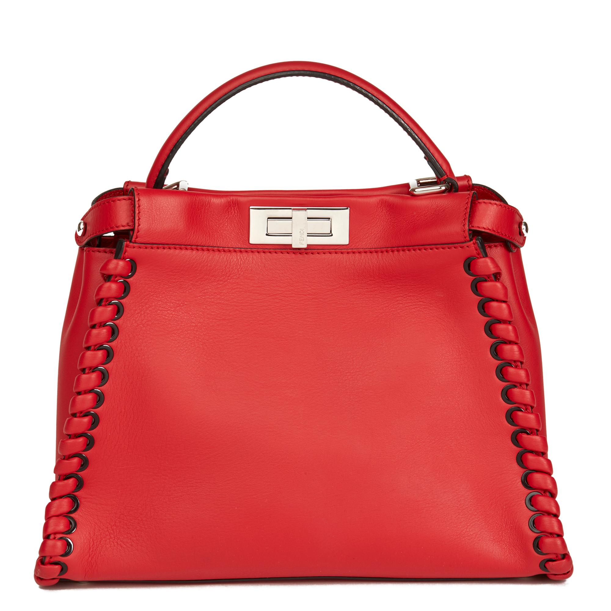 2017 Fendi Red Smooth Calfskin Leather Whipstitch Regular Peekaboo im Zustand „Hervorragend“ in Bishop's Stortford, Hertfordshire