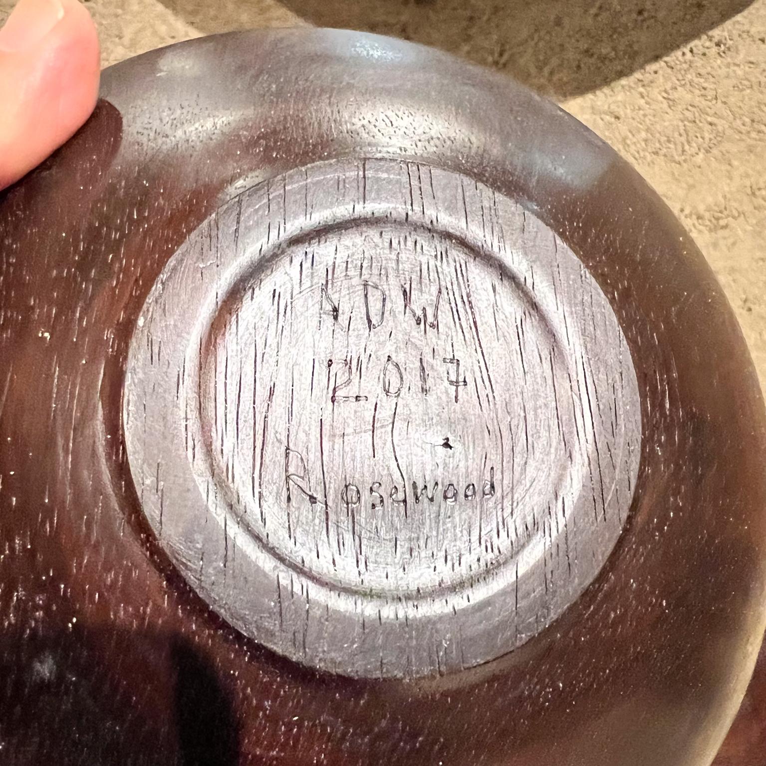 2017 Set di tre ciotole in legno di palissandro realizzate a mano e firmate ADW in vendita 5