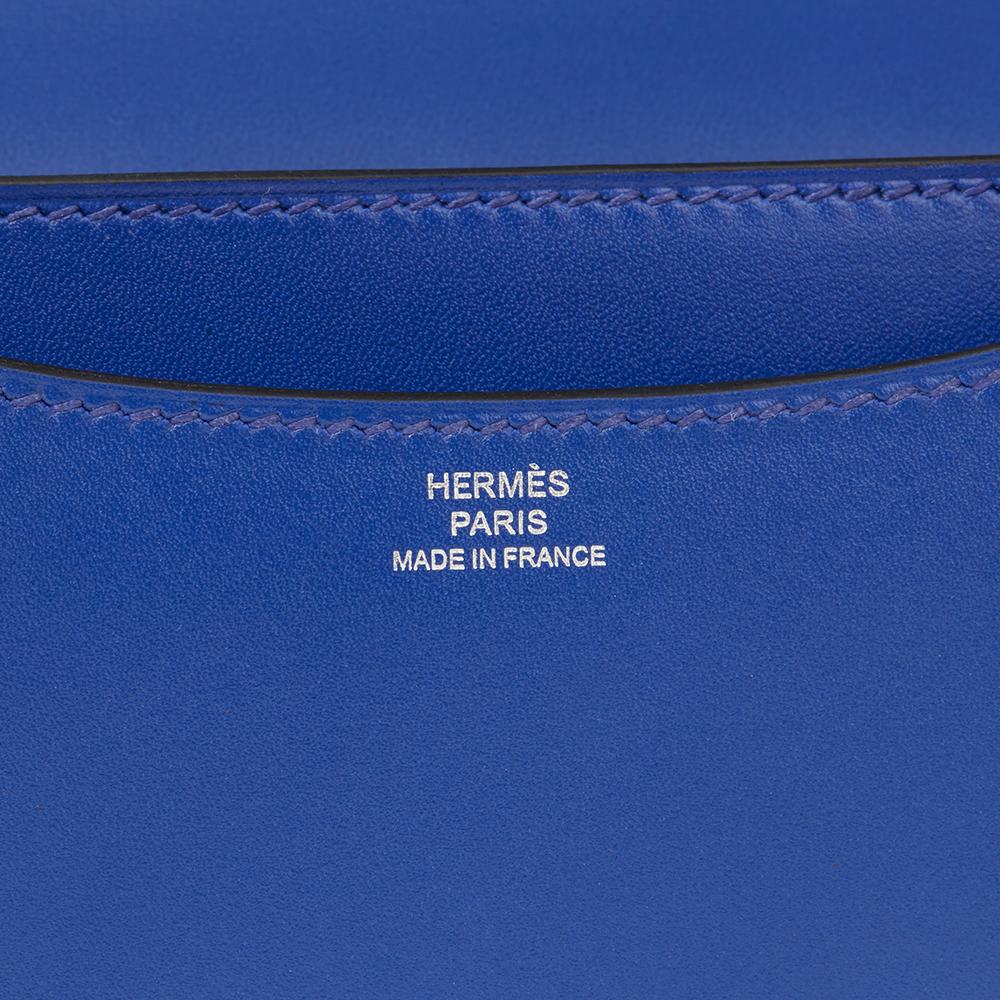 2017 Hermès Blau Elektrisch Tadelakt Leder Constance 18 5