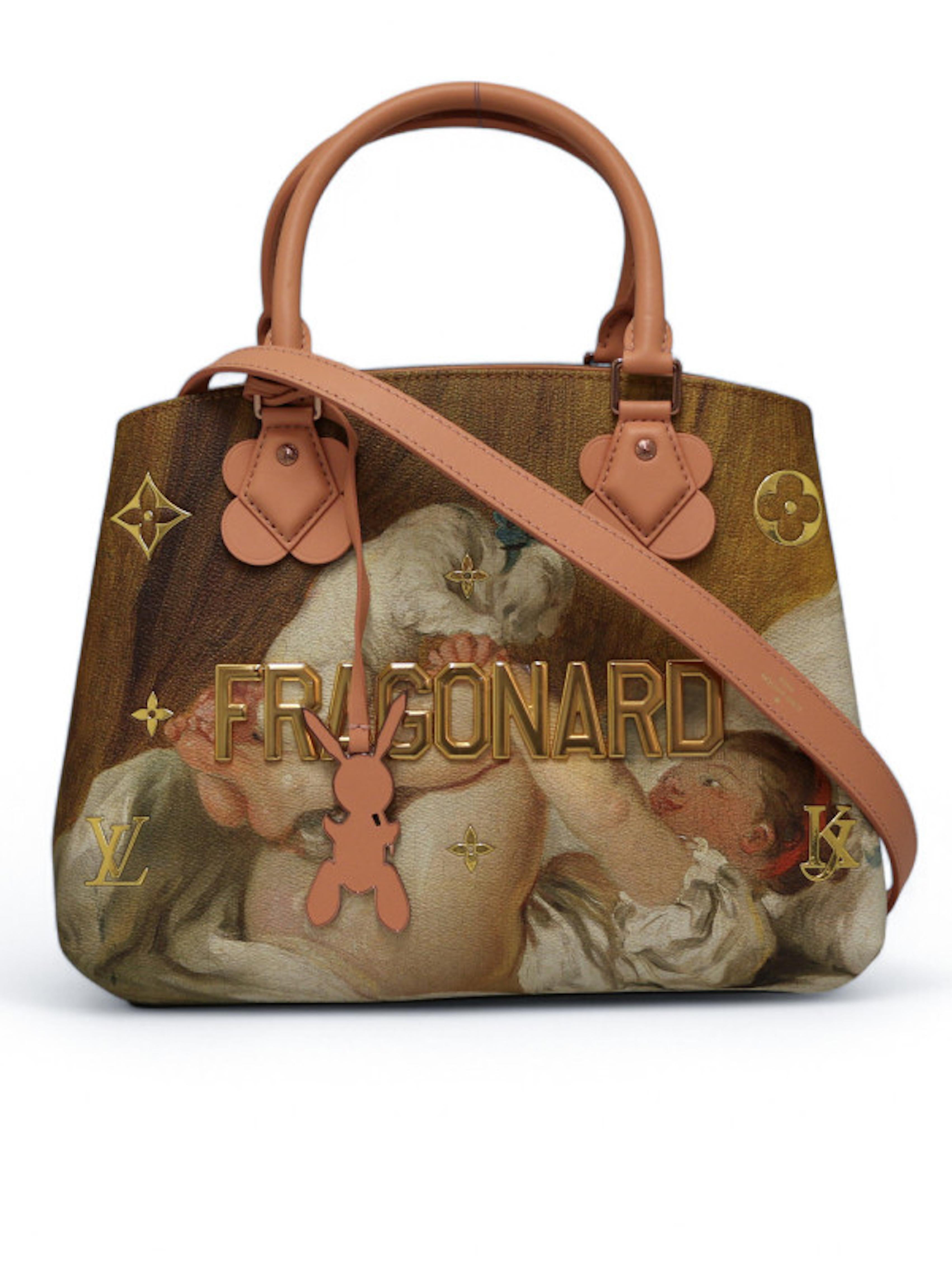 A limited edition : this bag is a collaboration between Louis Vuitton and contemporary artist Jeff Koons. The artist has reinterpreted five iconic masterpieces from art history: Leonardo da Vinci's Mona Lisa, Rubens' Tiger Hunt, Van Gogh's