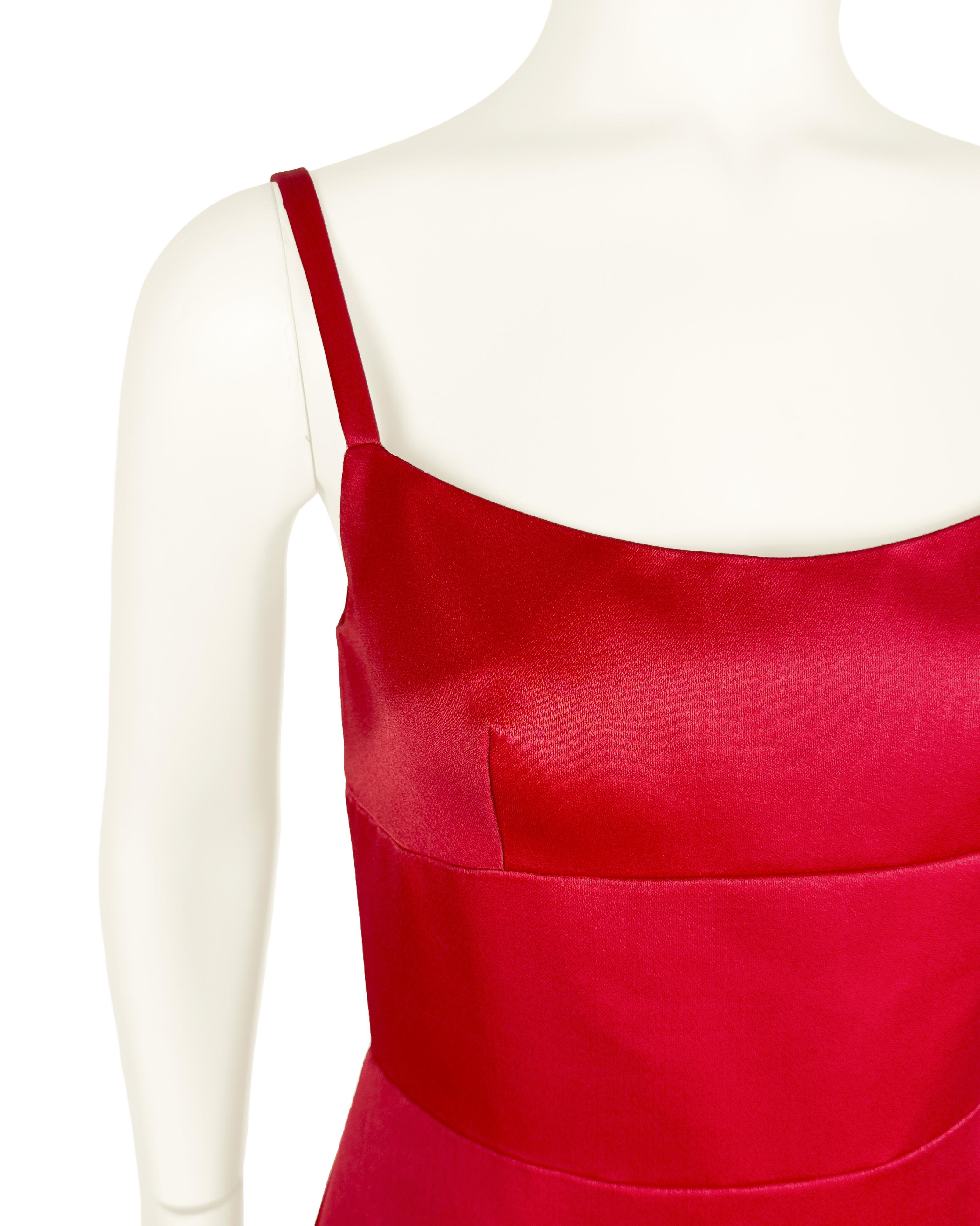 2017 Prada Red Ruffle Hem Cocktail Dress For Sale 1