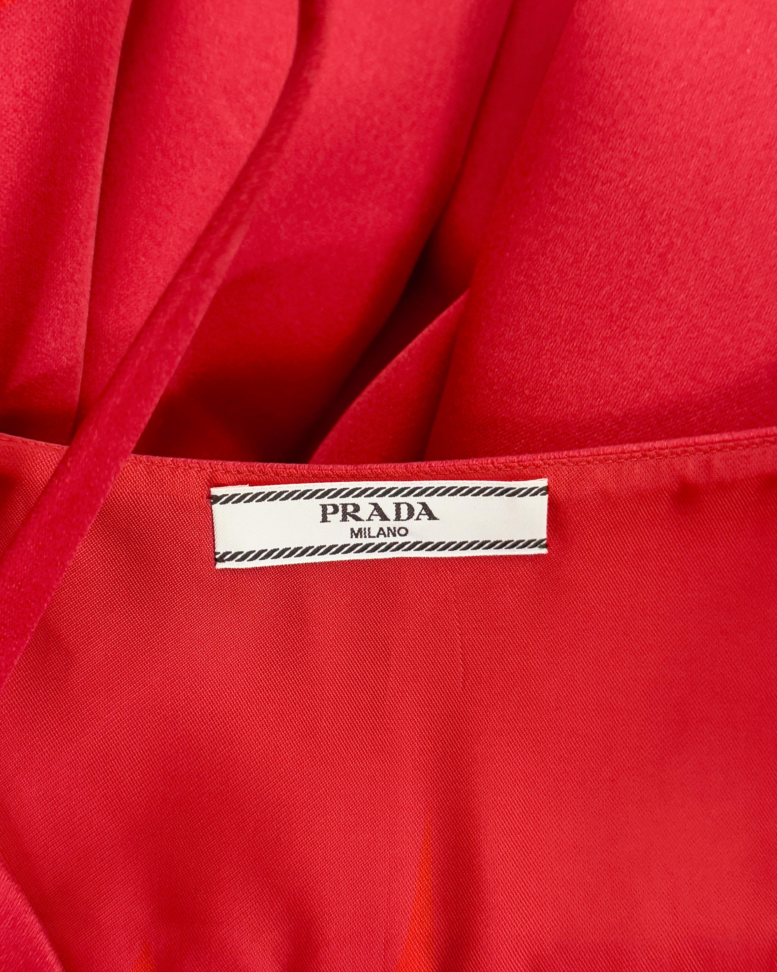 2017 Prada Red Ruffle Hem Cocktail Dress For Sale 2
