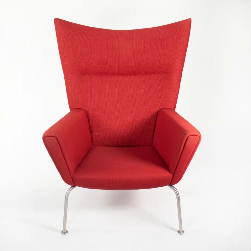 2018 CH445 Wing Lounge Chair by Hans Wegner for Carl Hansen 2x Disponible en vente 5