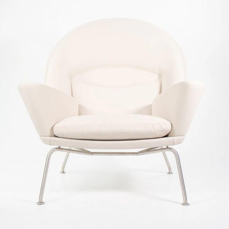 2018 CH468 Oculus Lounge Chair by Hans Wegner for Carl Hansen in Beige Fabric For Sale 3