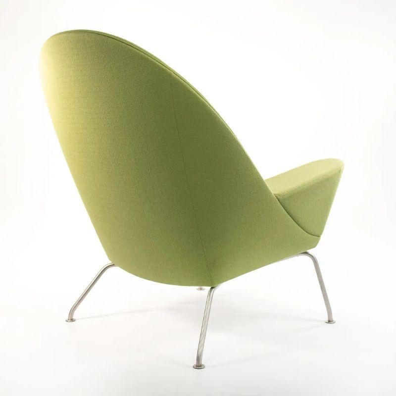 Scandinavian Modern 2018 CH468 Oculus Lounge Chair by Hans Wegner for Carl Hansen in Green Fabric For Sale