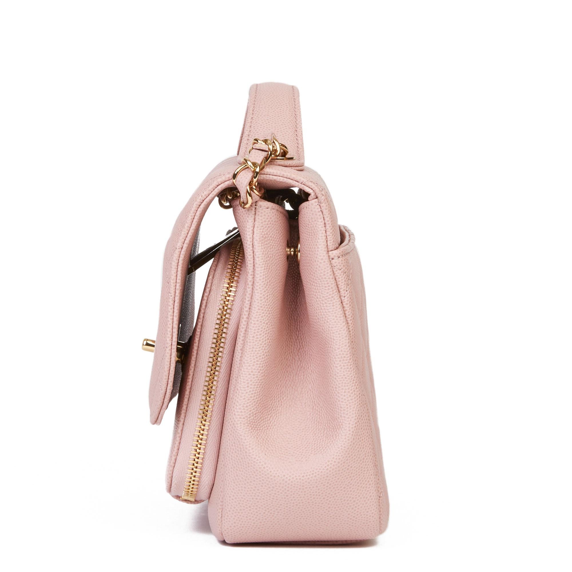 2018 Chanel Light Dusky Pink Quilted Caviar Medium Business Affinity Flap Bag im Zustand „Hervorragend“ in Bishop's Stortford, Hertfordshire