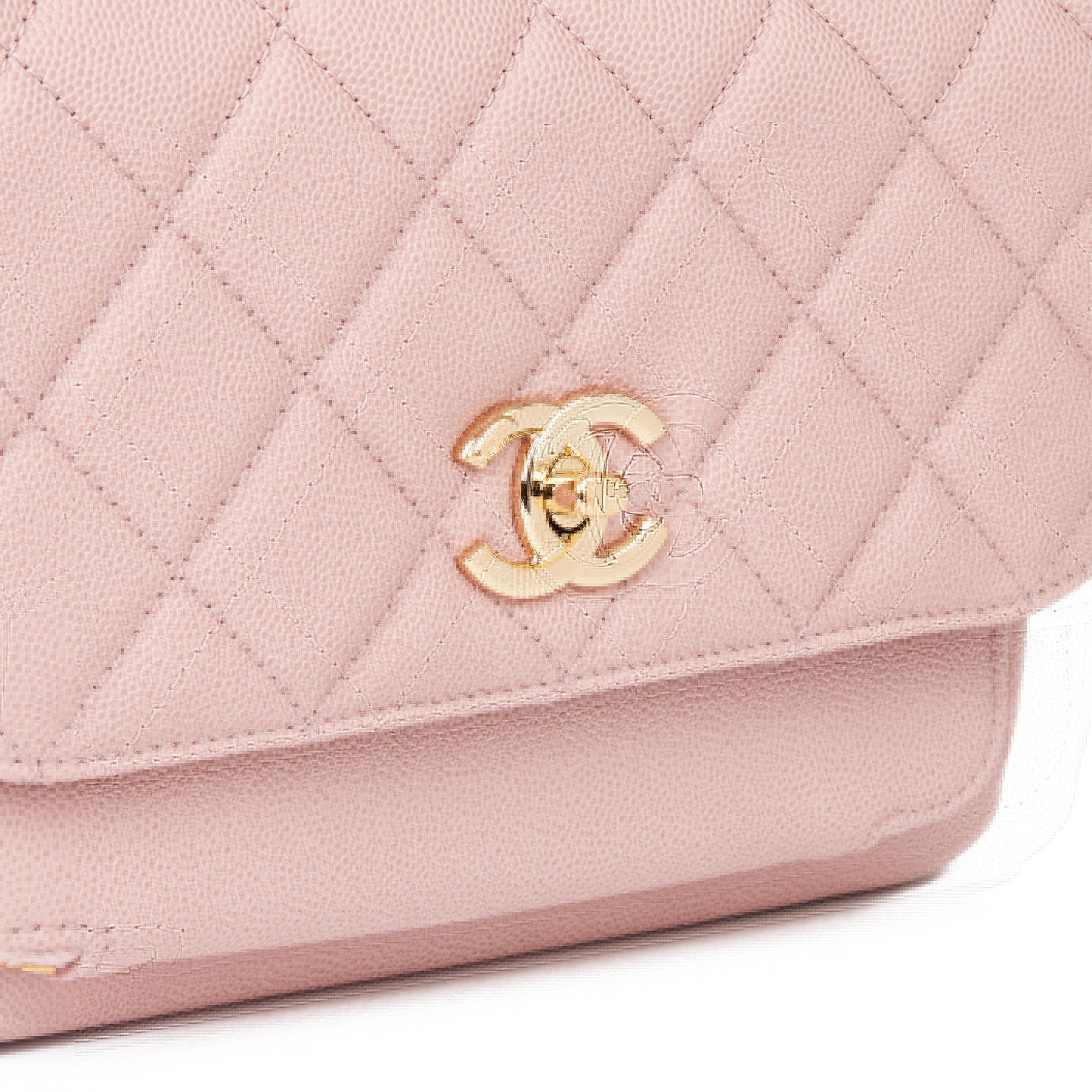 2018 Chanel Light Dusky Pink Quilted Caviar Medium Business Affinity Flap Bag 2