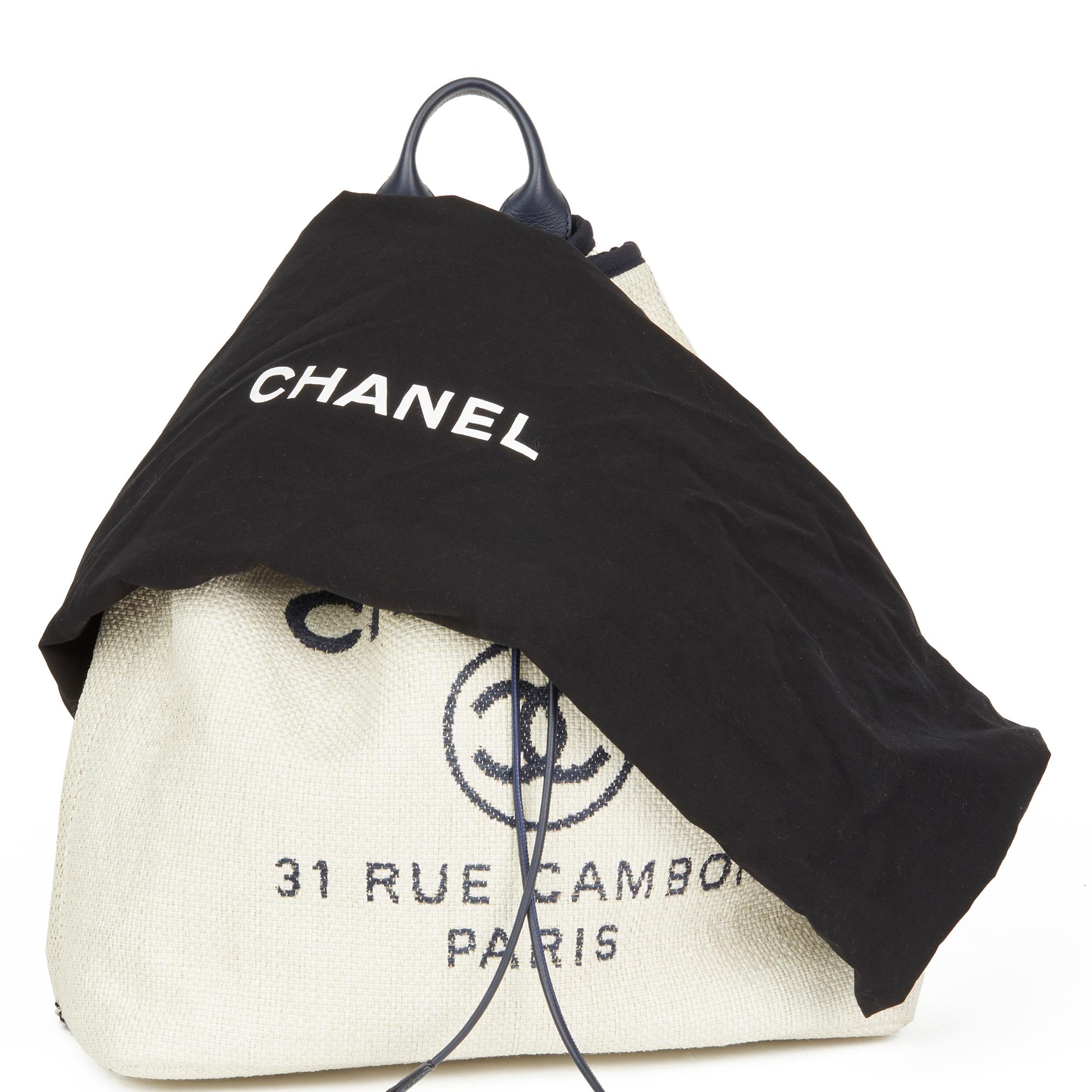 2018 Chanel Off White Raffia & Navy Kalbsleder Deauville Rucksack 6
