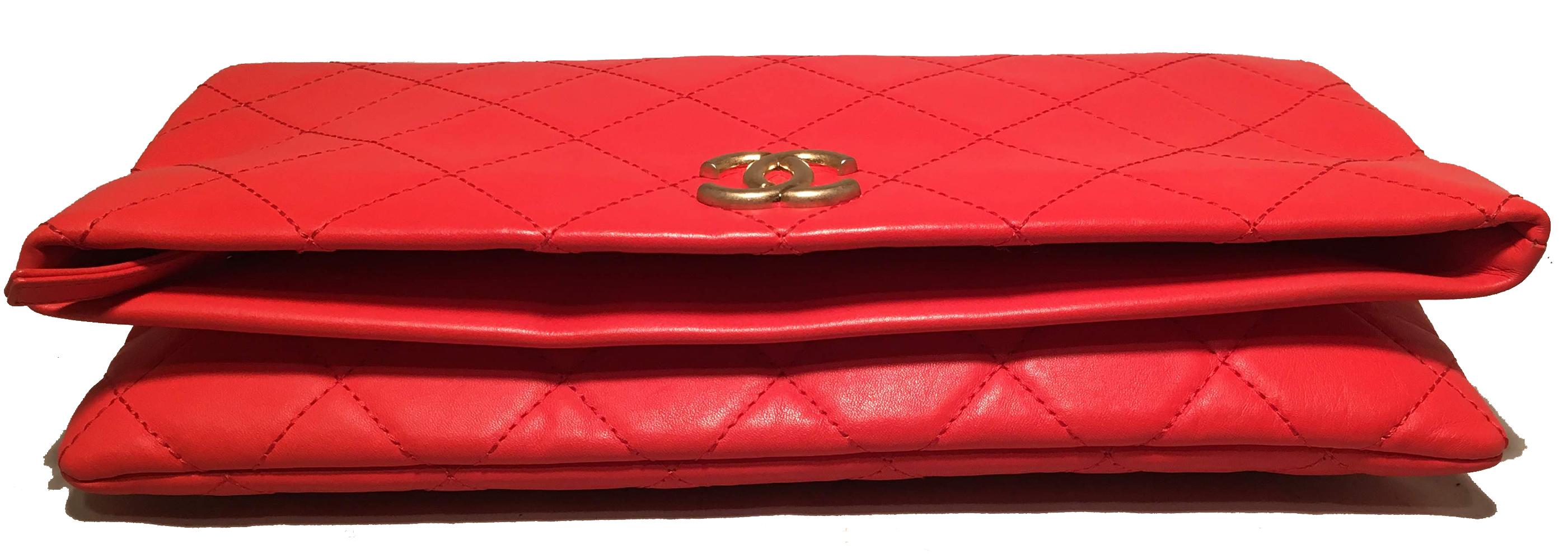 Chanel Red Quilted Leather CC Fold Over Clutch For Sale 1