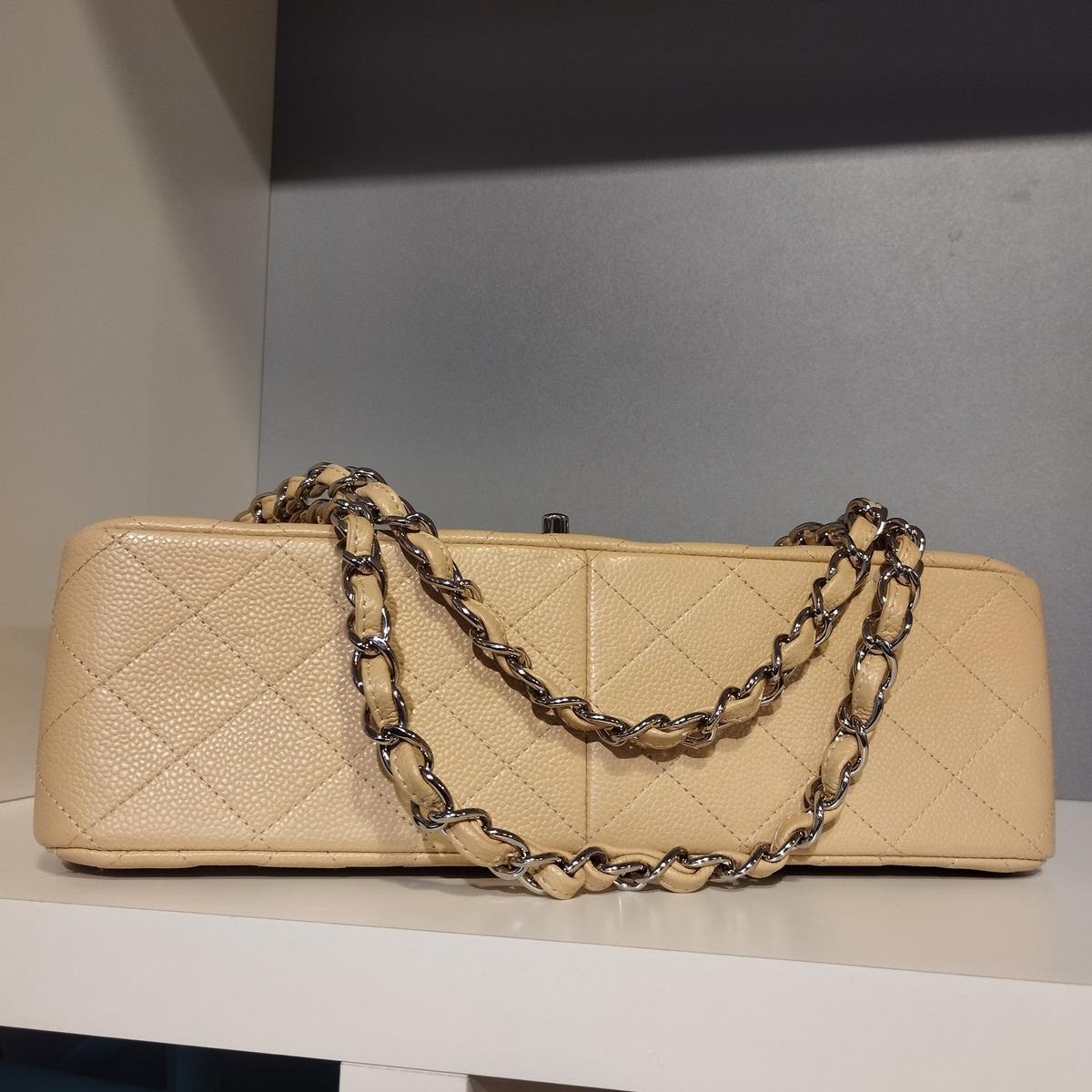 2018 Chanel Timeless Jumbo Bag For Sale 2