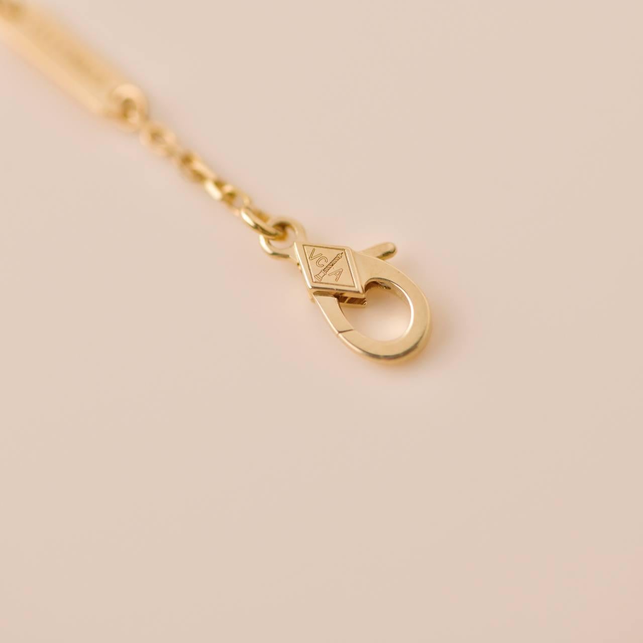 Women's Van Cleef &Arpel Gold Mother Of Pearl Alhambra Diamond Holiday Pendant Necklace For Sale