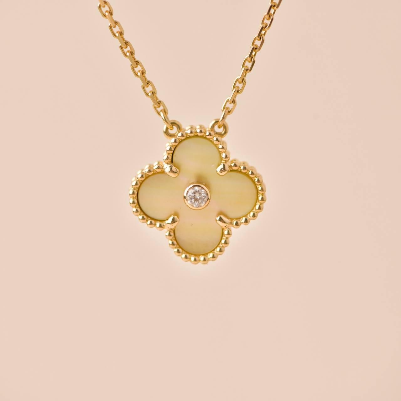 Van Cleef &Arpel Gold Mother Of Pearl Alhambra Diamond Holiday Pendant Necklace For Sale 1