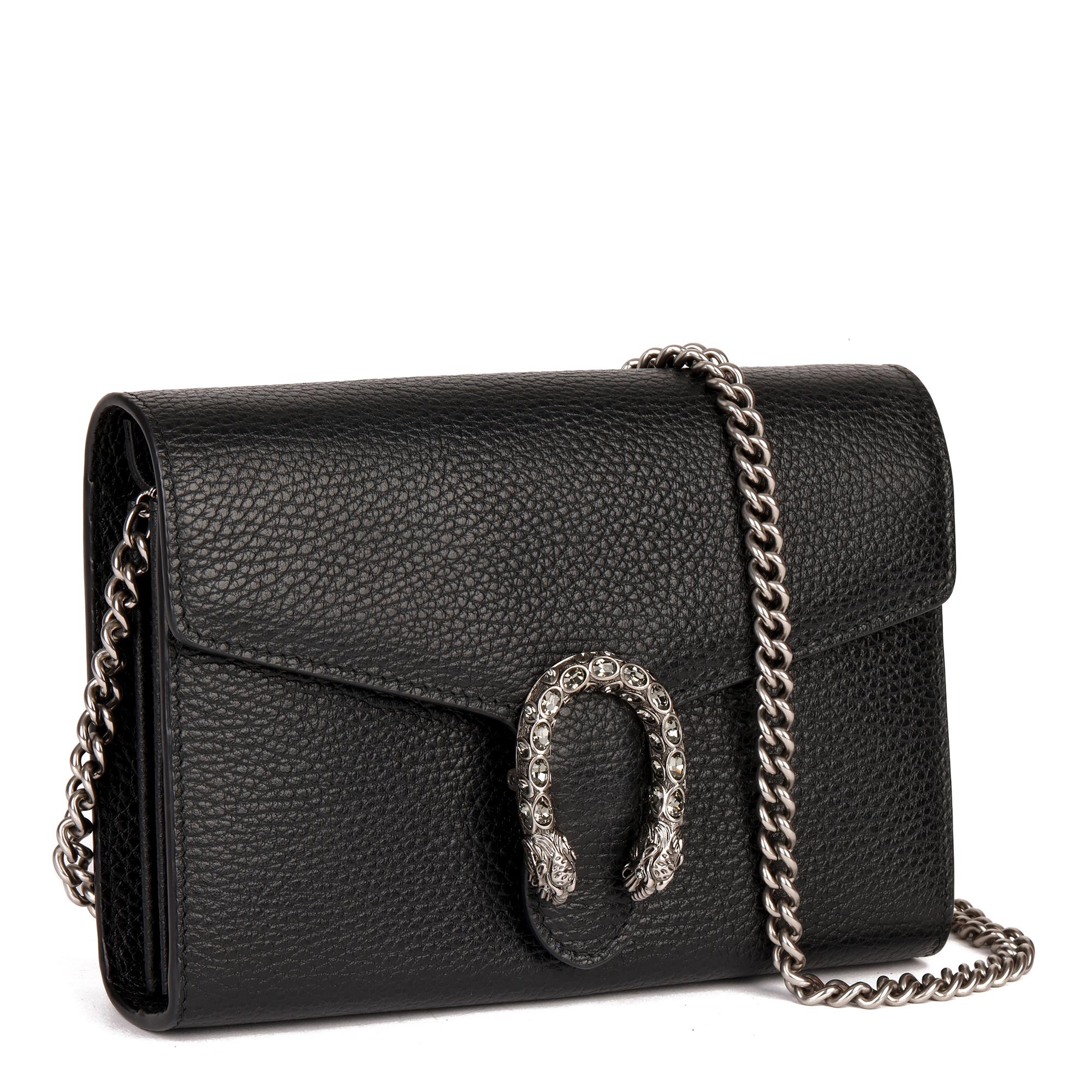 GUCCI
Black Grained Calfskin Mini Dionysus 

Xupes Reference: CB290
Serial Number: 40.231.04.6
Age (Circa): 2018
Accompanied By: Gucci Dust Bag, Receipt
Authenticity Details: Date Stamp (Made in Italy) 
Gender: Ladies
Type: Shoulder,
