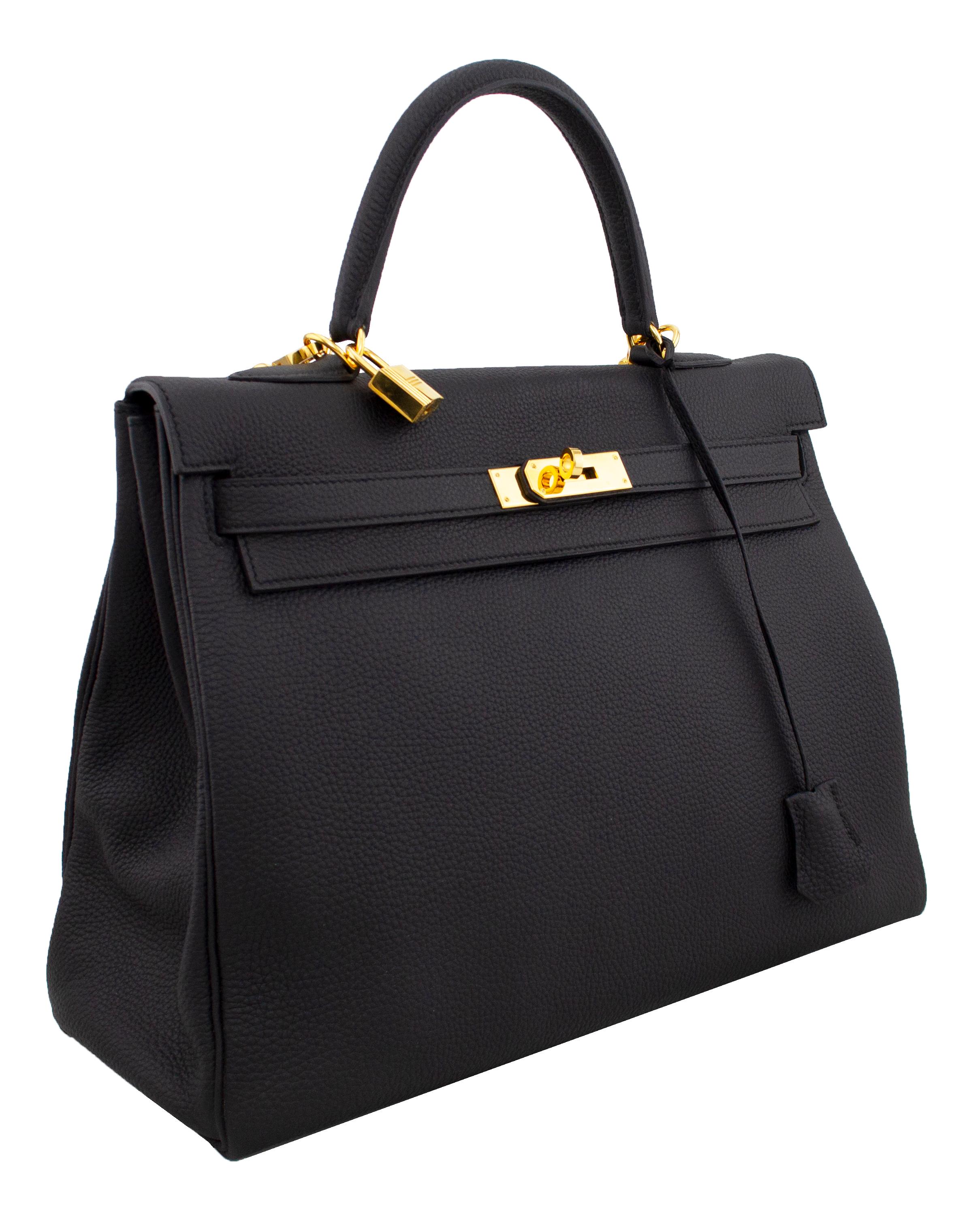 2018 Hermes 35cm Noir Togo Kelly with Gold Hardware For Sale at 1stDibs