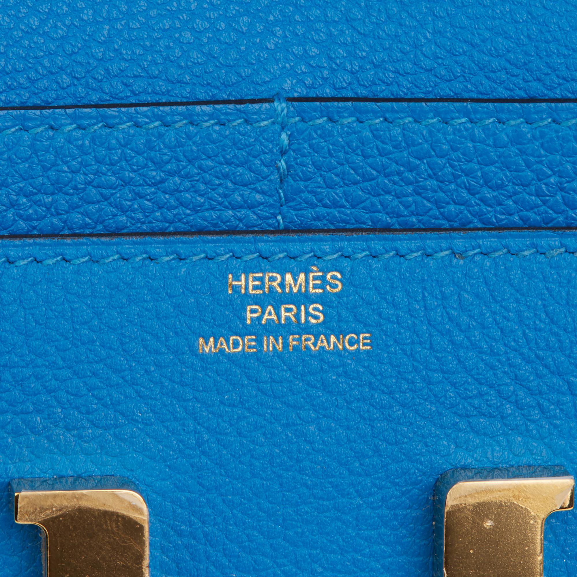 2018 Hermes Blue Hydra Evercolor Leather Constance Compact Wallet In Excellent Condition In Bishop's Stortford, Hertfordshire