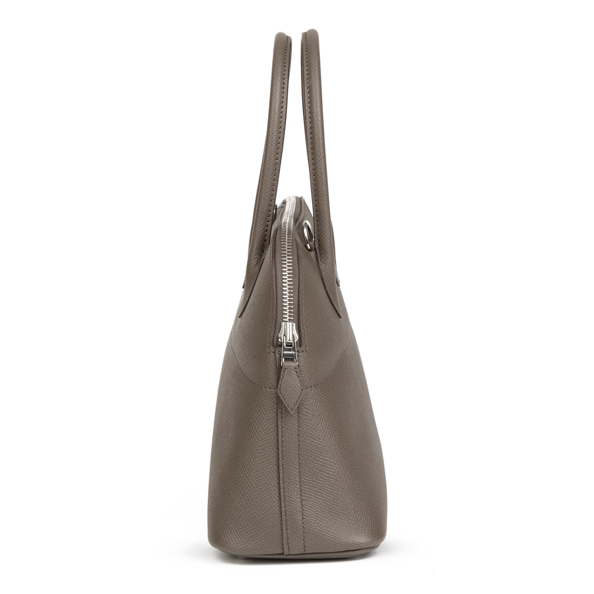 HERMÈS
Etain Epsom Leather Bolide 27cm

 Reference: HB2835
Serial Number: C
Age (Circa): 2018
Accompanied By: Hermès Dust Bag, Box, Shoulder Strap, Rain Cover
Authenticity Details: Date Stamp (Made in France)
Gender: Ladies
Type: Tote,