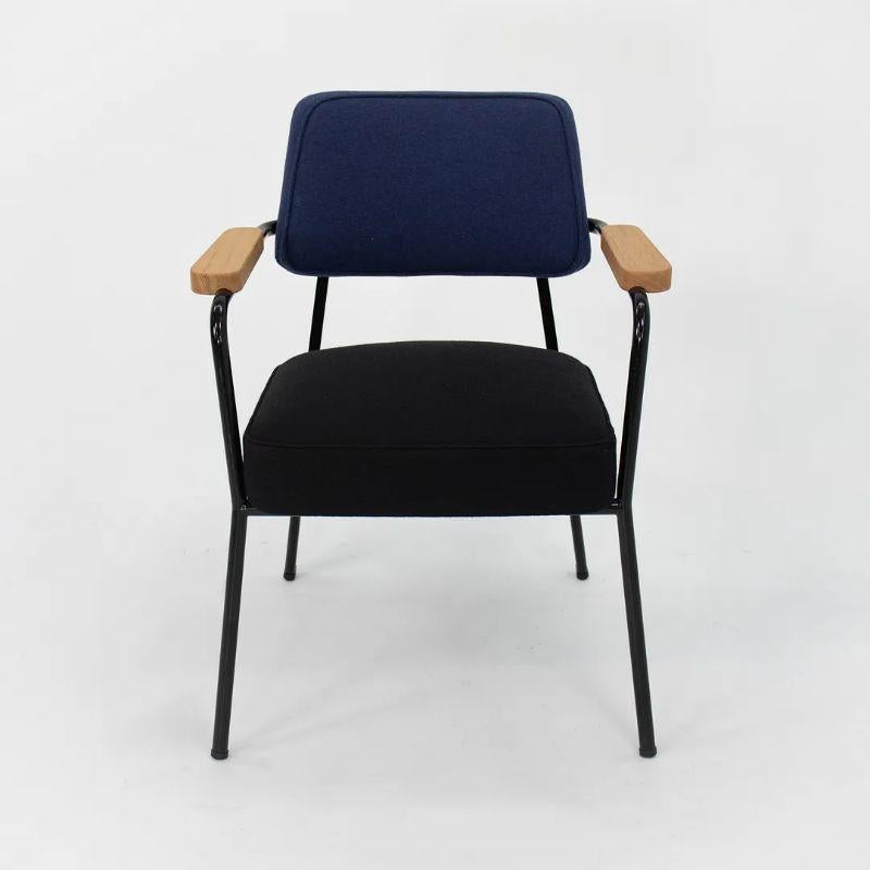 2018 Jean Prouvé Fauteuil Directional Chairs by Vitra 12x Avail en vente 4