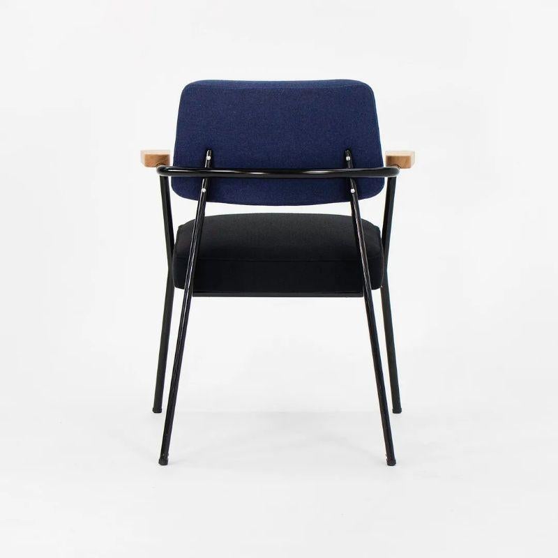 2018 Jean Prouvé Fauteuil Directional Chairs by Vitra 12x Avail Bon état - En vente à Philadelphia, PA