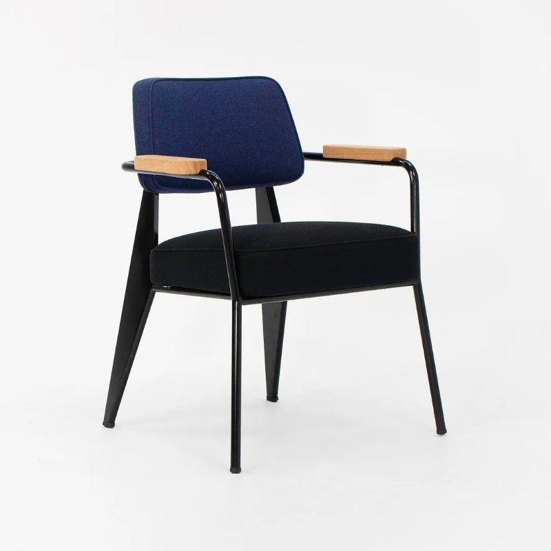 2018 Jean Prouvé Fauteuil Directional Chairs by Vitra 12x Avail en vente 2