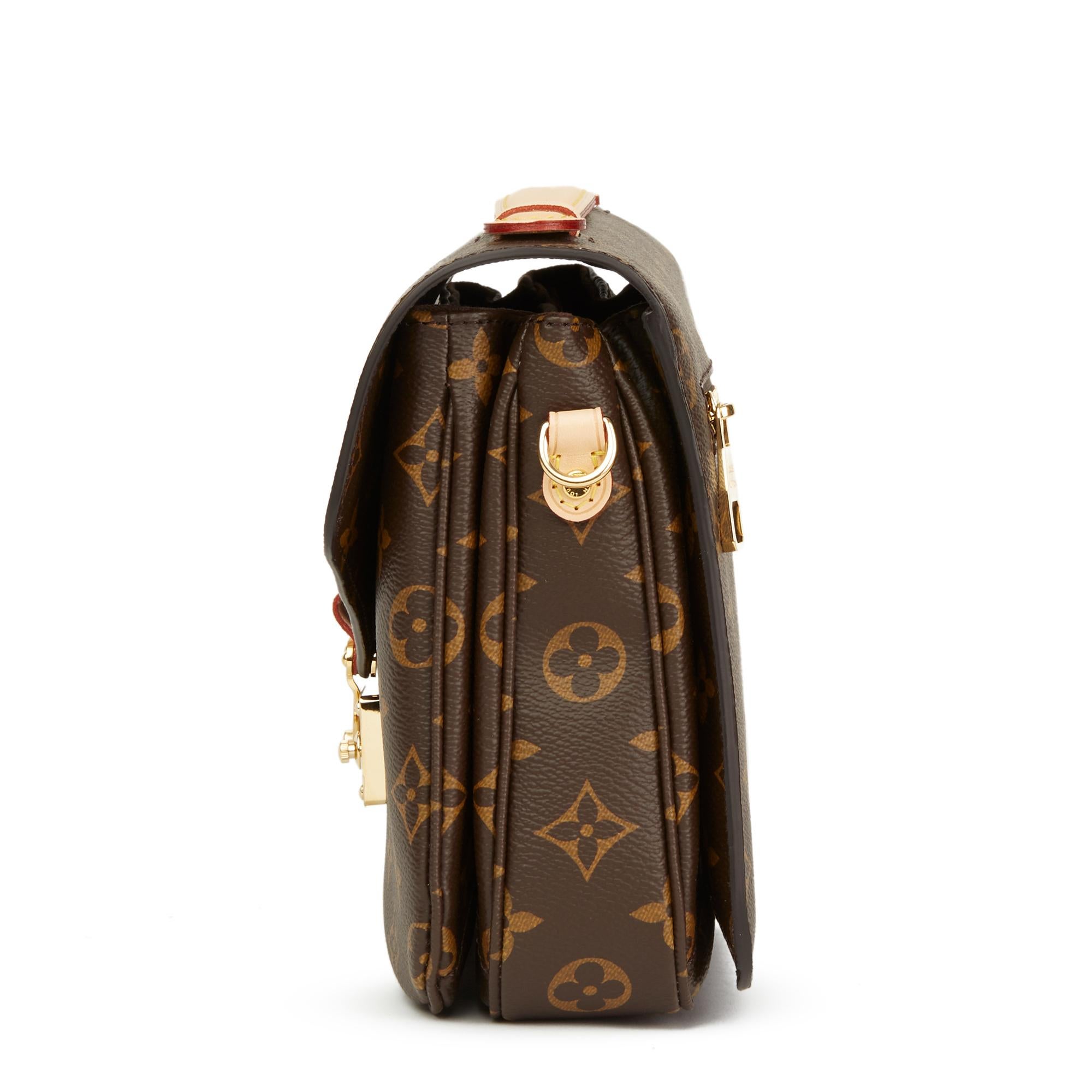2018 Louis Vuitton Brown Monogram Coated Canvas Pochette Metis In New Condition In Bishop's Stortford, Hertfordshire