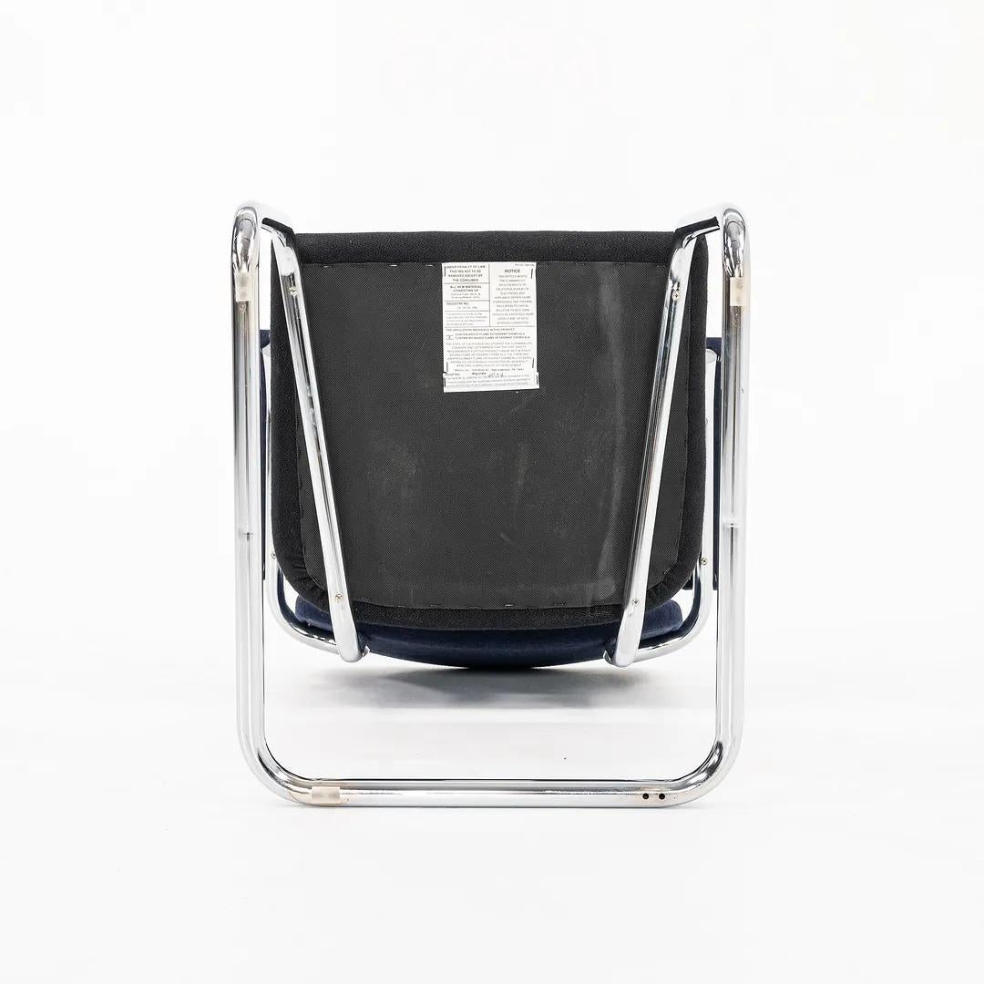 2018 Marcel Breuer für Knoll Cesca Sessel aus blauem und schwarzem Stoff, Modell 50A (21. Jahrhundert und zeitgenössisch) im Angebot