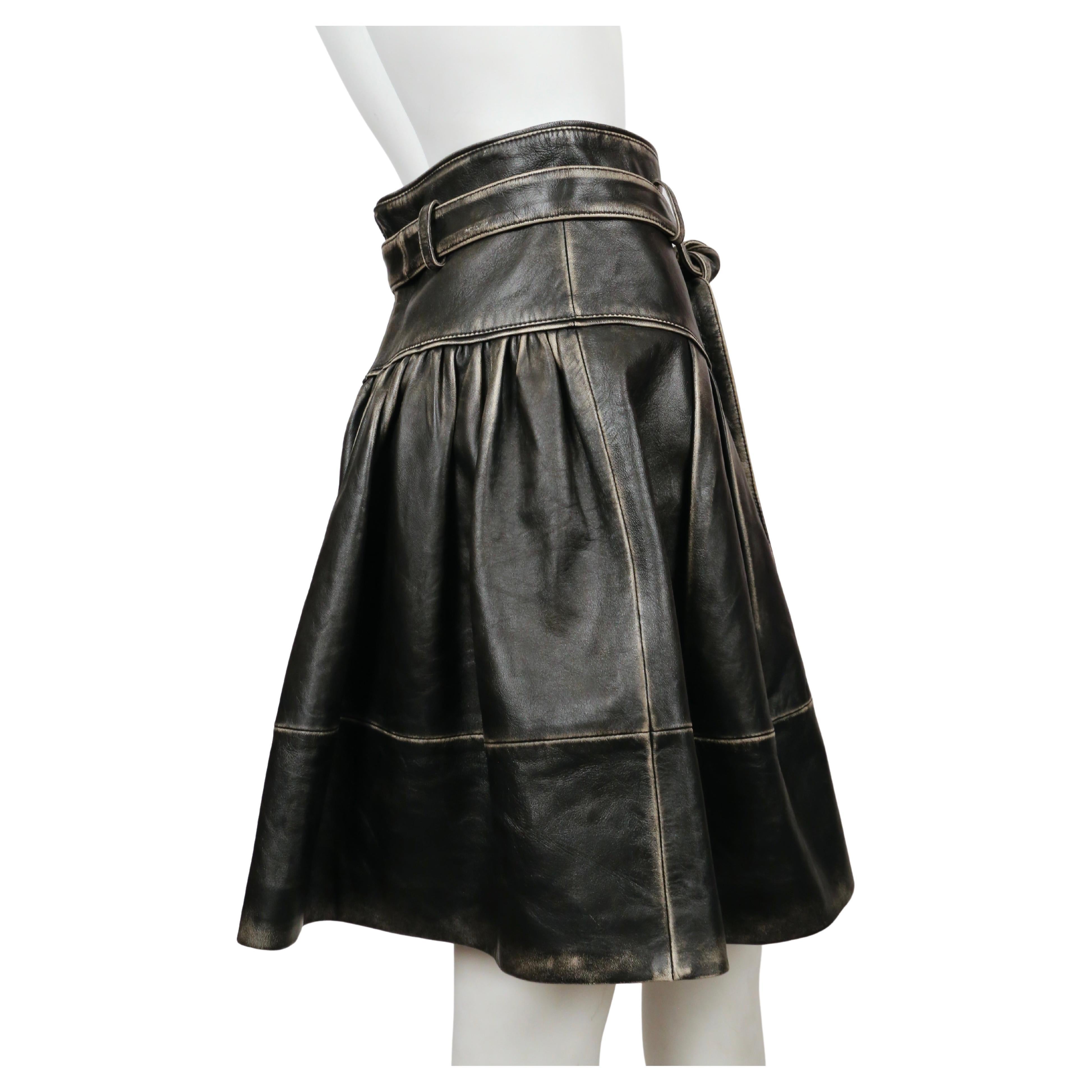 2018 MIU MIU distressed leather skirt with belt In Excellent Condition For Sale In San Fransisco, CA