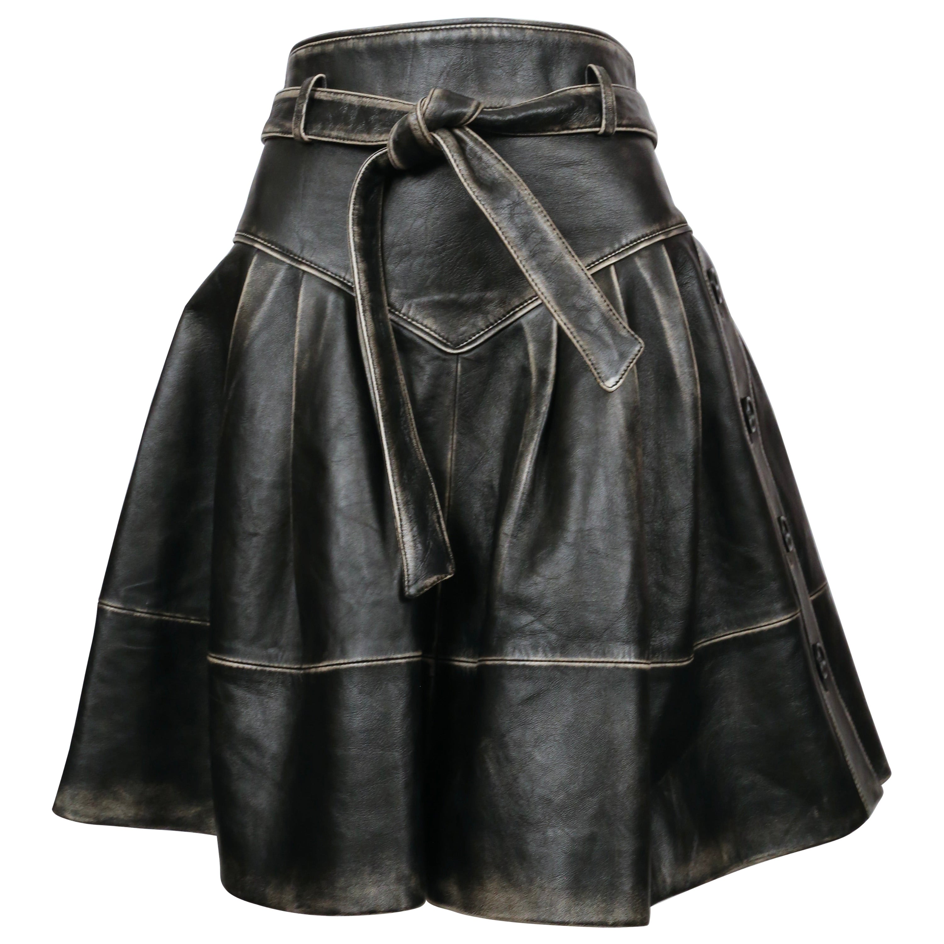 2018 MIU MIU distressed leather skirt with belt For Sale