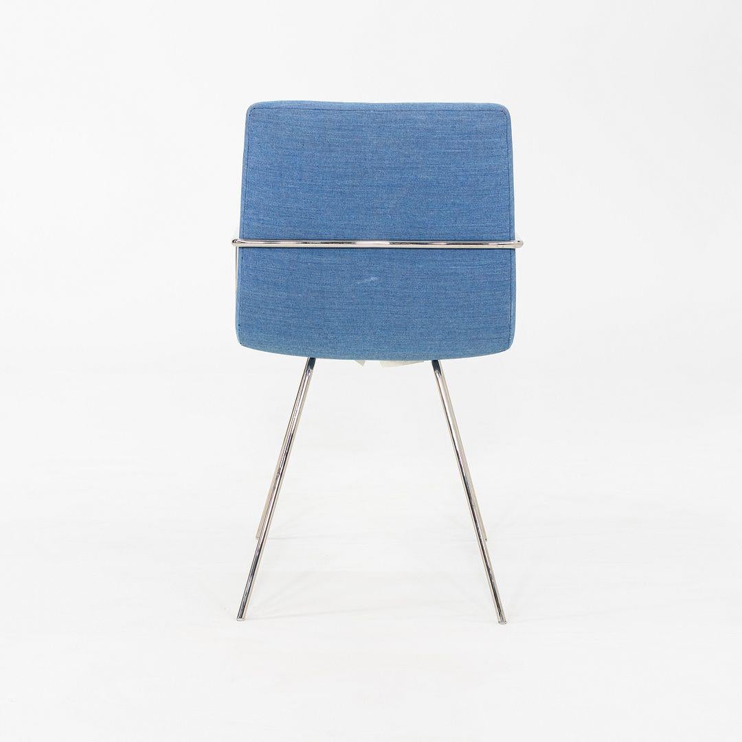 XXIe siècle et contemporain 2018 Paire de fauteuils Capra en tissu bleu par Lee Pasteris pour Martin Brattrud en vente