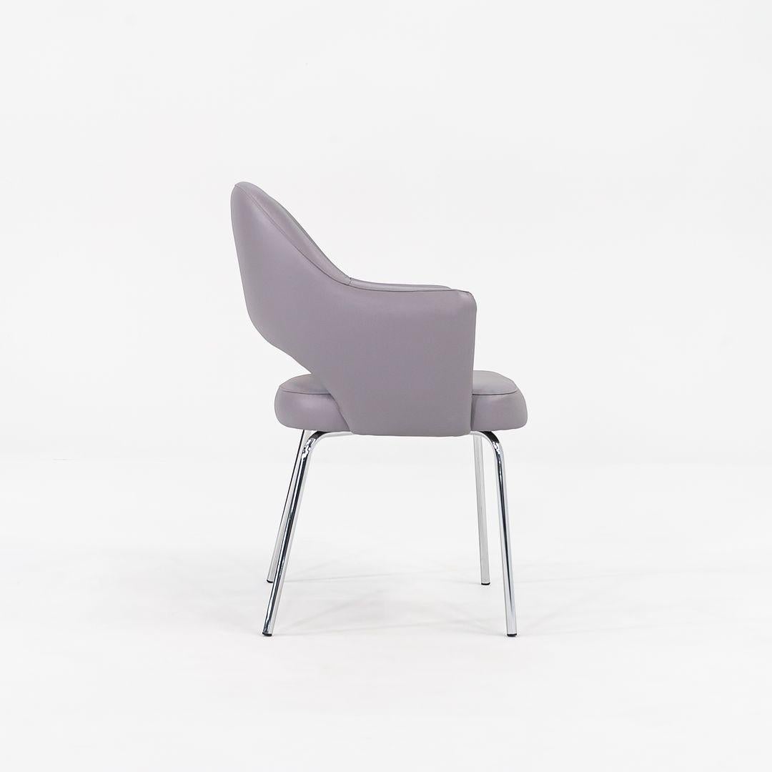2018 Set of Four Nightingale Corp Grey Leather Tonik Dining Arm Chair Grey Vinyl In Excellent Condition For Sale In Philadelphia, PA