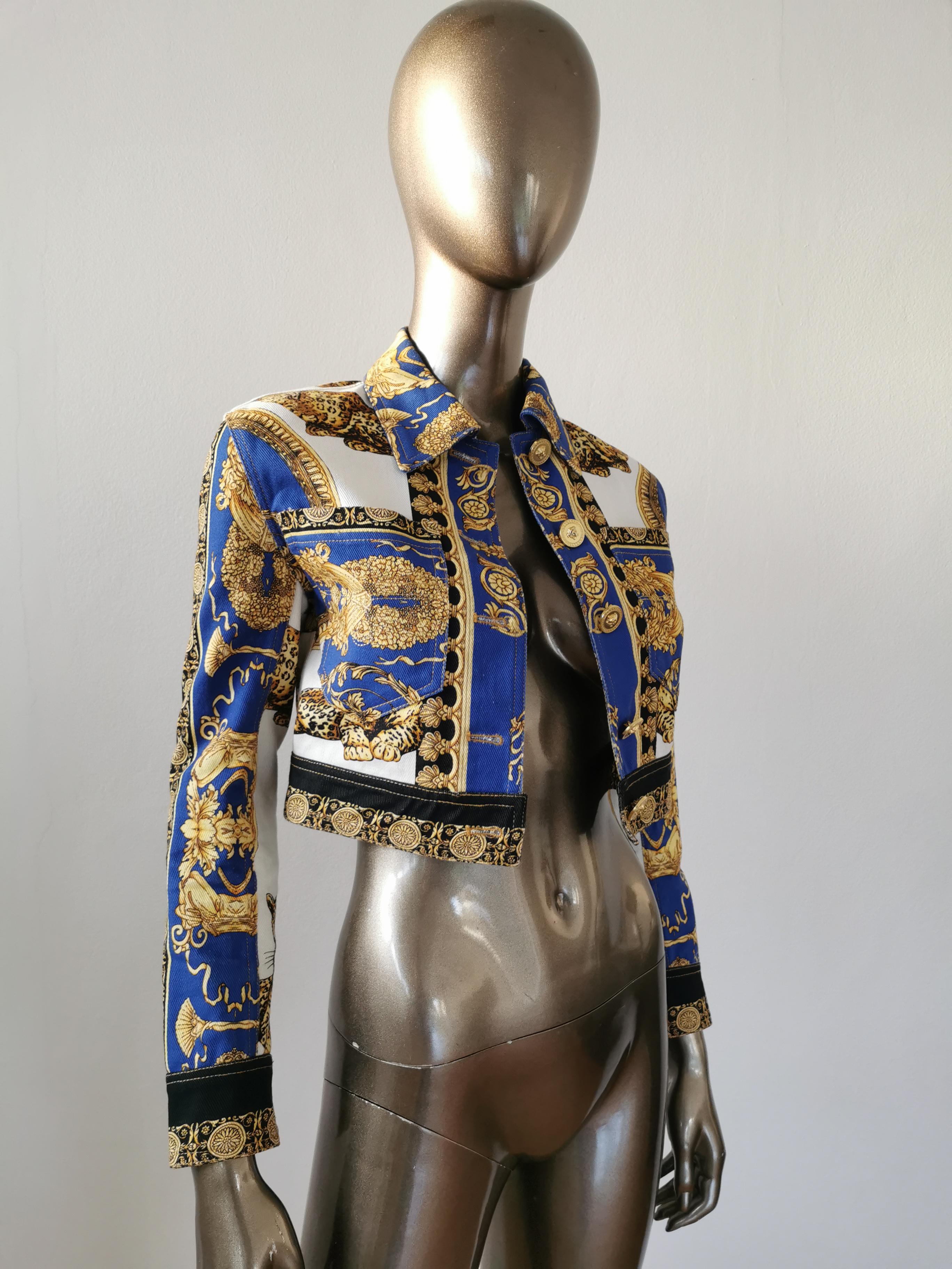 Women's 2018 VERSACE Signature Pillow Talk Cropped Denim Jacket SZ 38