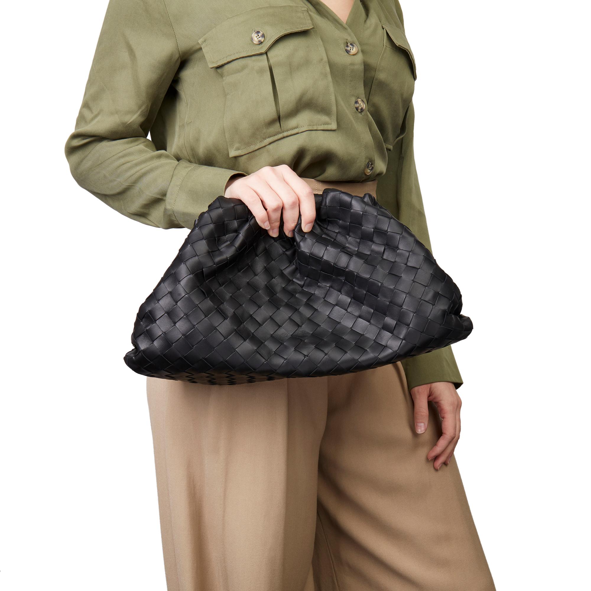 BOTTEGA VENETA
Black Woven Lambskin The Pouch

Xupes Reference: HB3238
Serial Number: B08448046I
Age (Circa): 2019
Accompanied By: Bottega Veneta Dust Bag, Care Booklet, Harrods Receipt
Authenticity Details: Serial Tag (Made in Italy)
Gender: