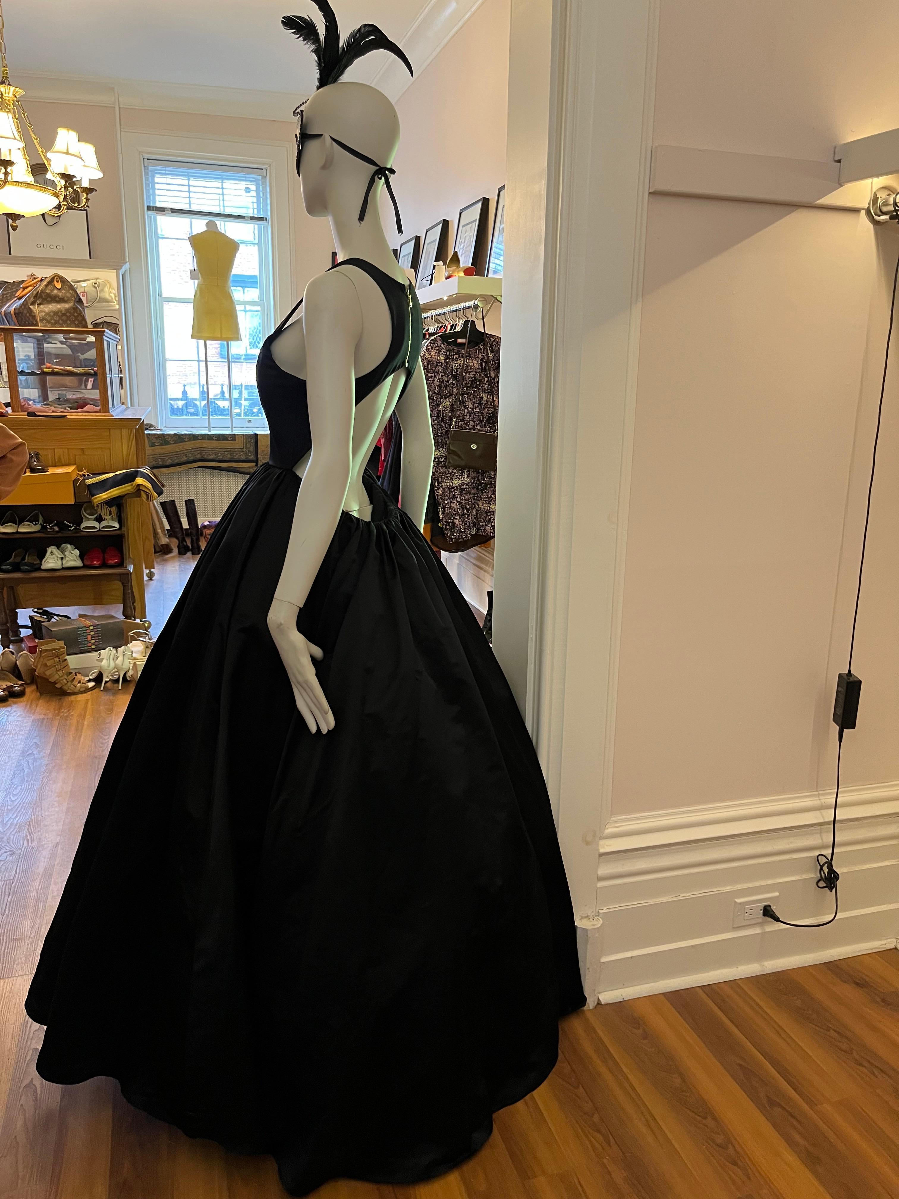 2019 Brandon Maxwell Satin Gown as Worn by Lady Gaga 4-6 In Excellent Condition In Port Hope, ON