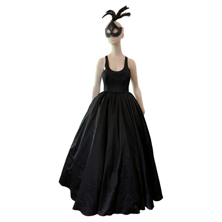 2019 Brandon Maxwell Satin Gown as Worn by Lady Gaga 4-6 at 1stDibs | lady  gaga satin