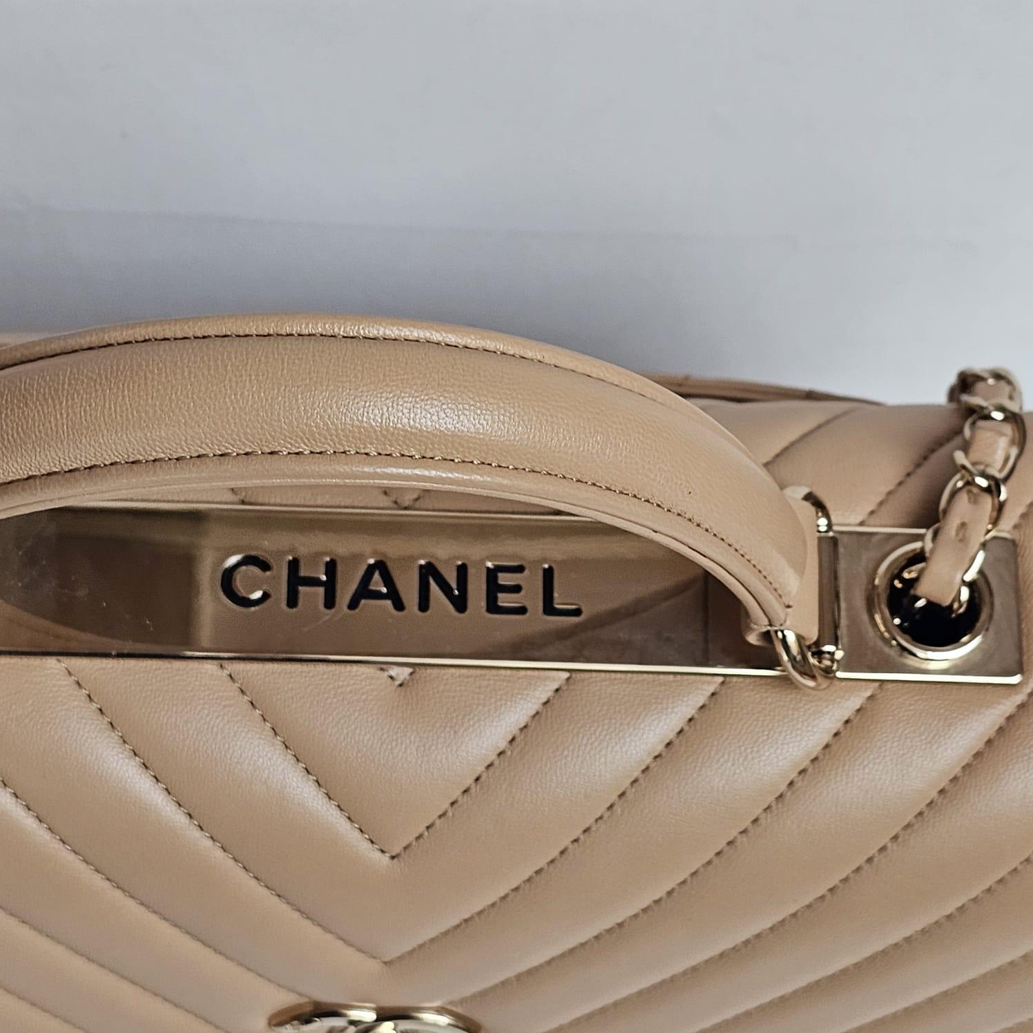 2019 Chanel Beige Chevron Quilted Medium Trendy Bag 13