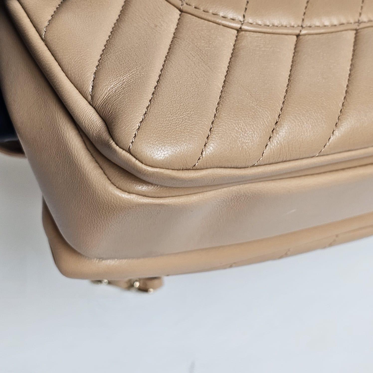 2019 Chanel Beige Chevron Quilted Medium Trendy Bag 16
