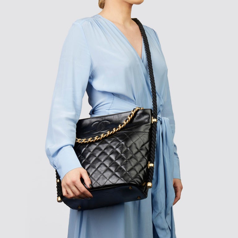2019 Chanel Black Quilted Aged Calfskin Leather En Vogue Hobo Bag at ...