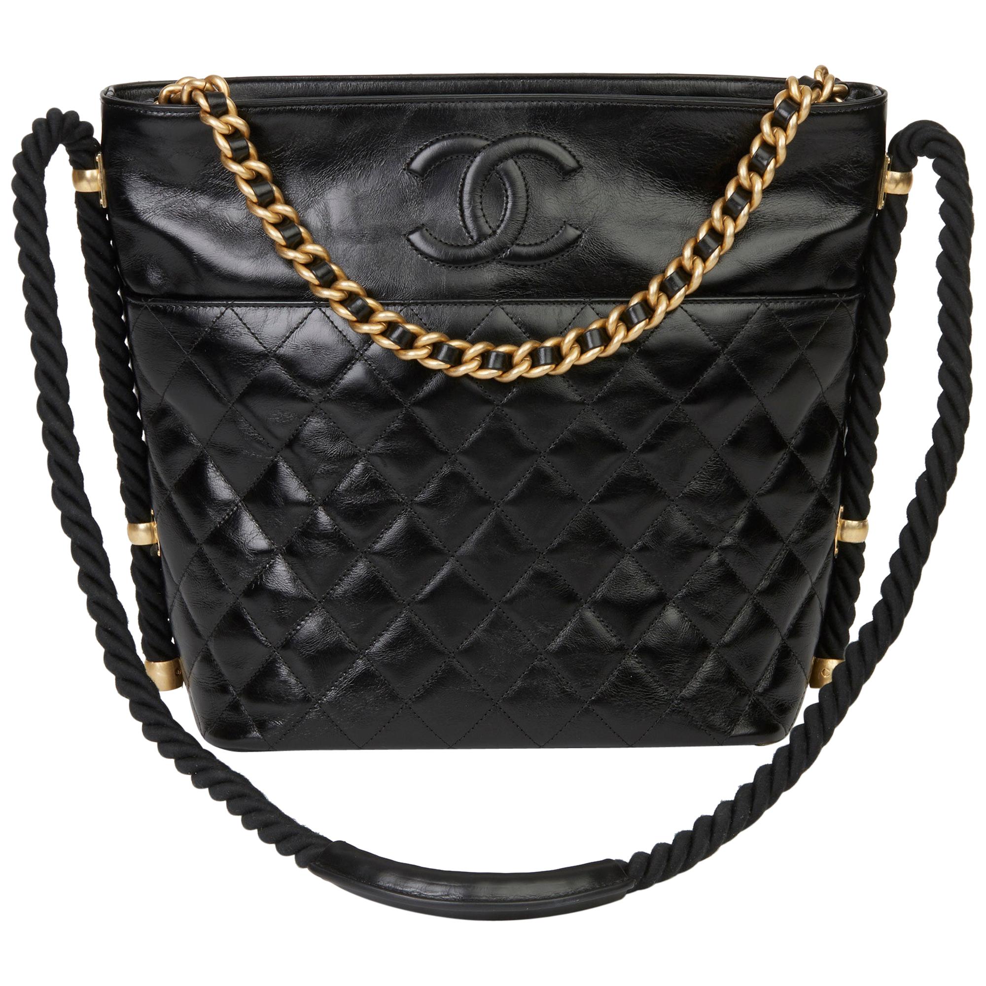 2019 Chanel Black Quilted Aged Calfskin Leather En Vogue Hobo Bag at  1stDibs
