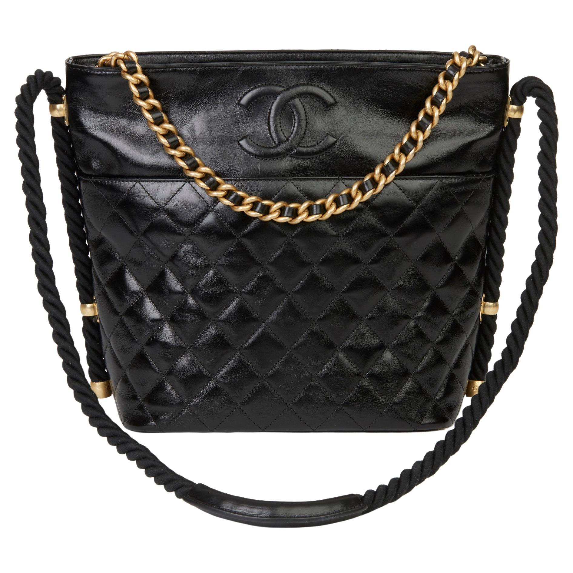 2019 Chanel Black Quilted Aged Calfskin Leather En Vogue Hobo Bag at  1stDibs