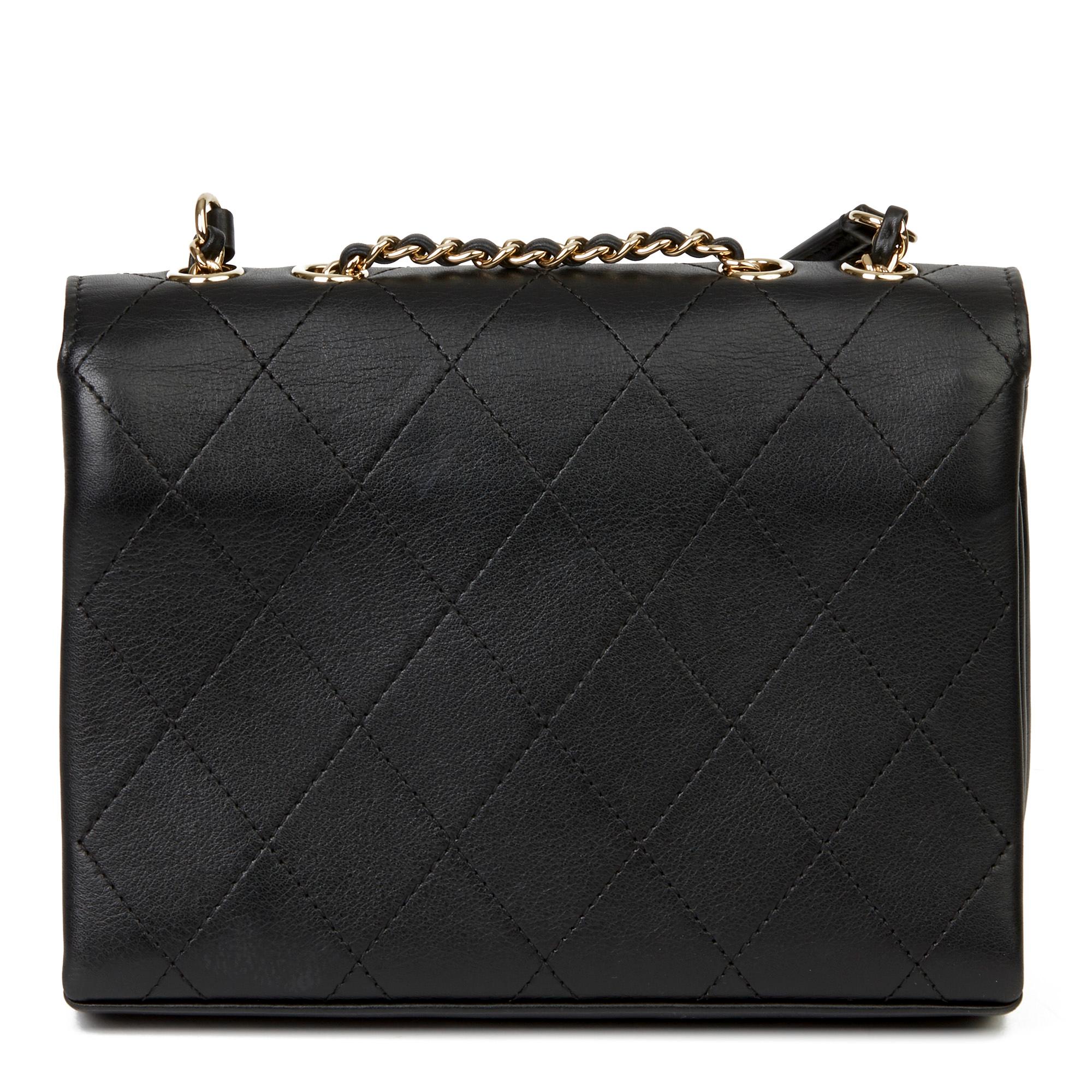 2019 Chanel Schwarz gesteppt Kalbsleder Dreifachfach klassische einzelne Klappe Tasche 1