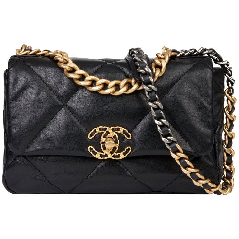 2019 Chanel Black Quilted Goatskin Small 19 Flap Bag