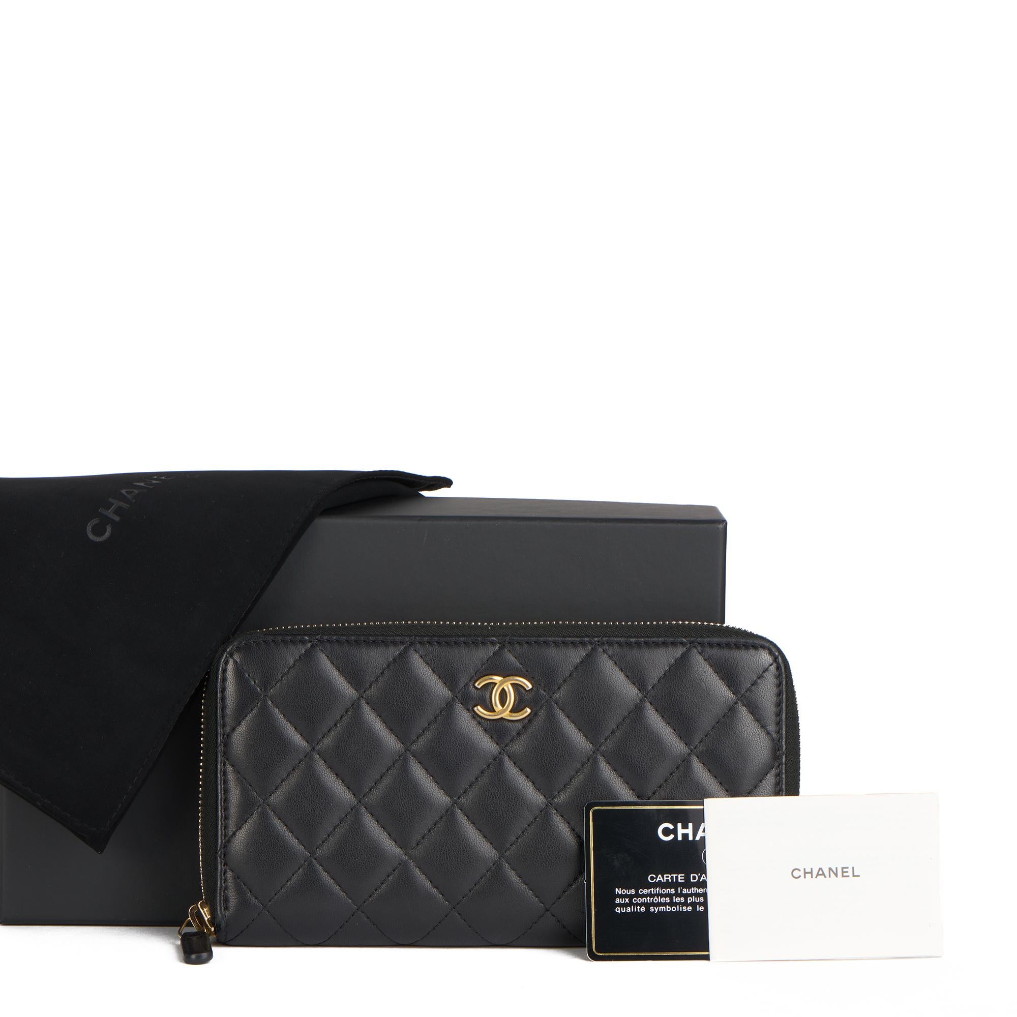 2019 Chanel Black Quilted Lambskin Classic Long Zipped Wallet 6
