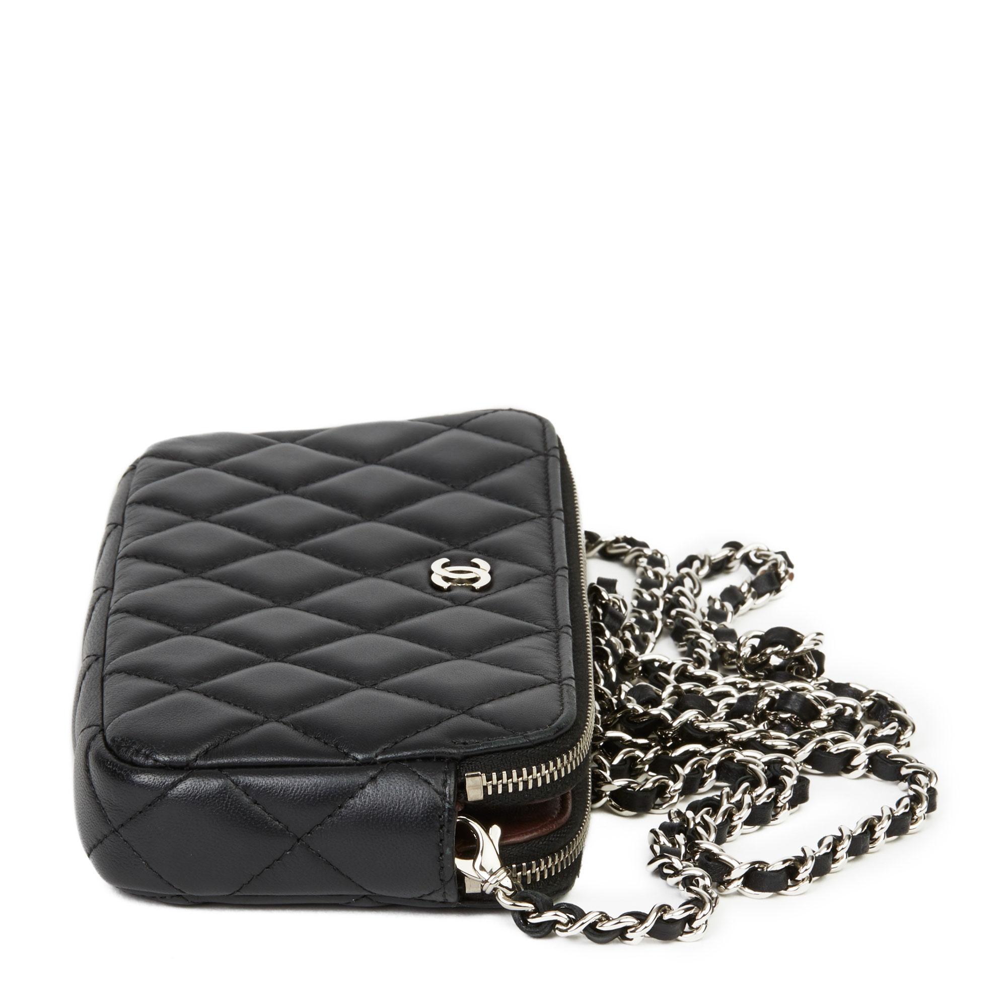 2019 Chanel Schwarzes gestepptes Lammfell Double Zip Wallet-on-Chain WOC im Zustand „Hervorragend“ in Bishop's Stortford, Hertfordshire