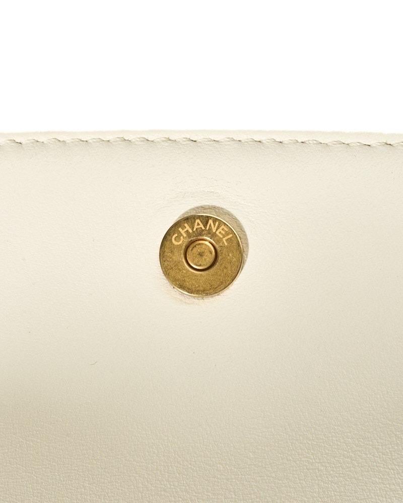 2019 Chanel Flap Bag Enchained Pelle Trapuntata Bianca For Sale 5