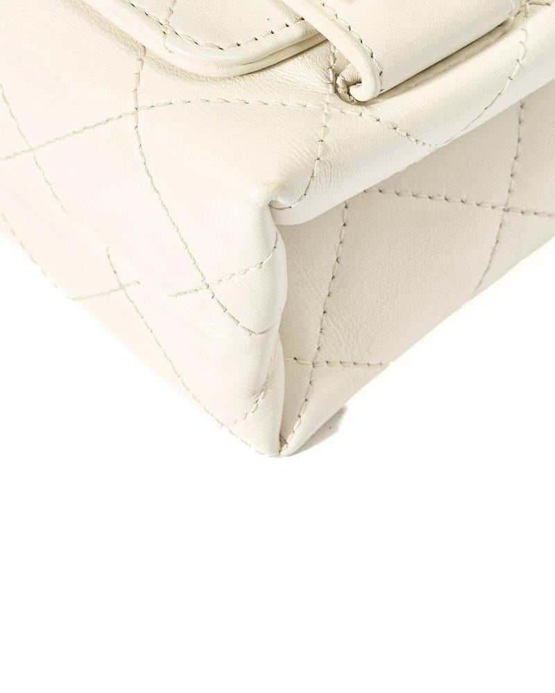 2019 Chanel Flap Bag Enchained Pelle Trapuntata Bianca For Sale 8