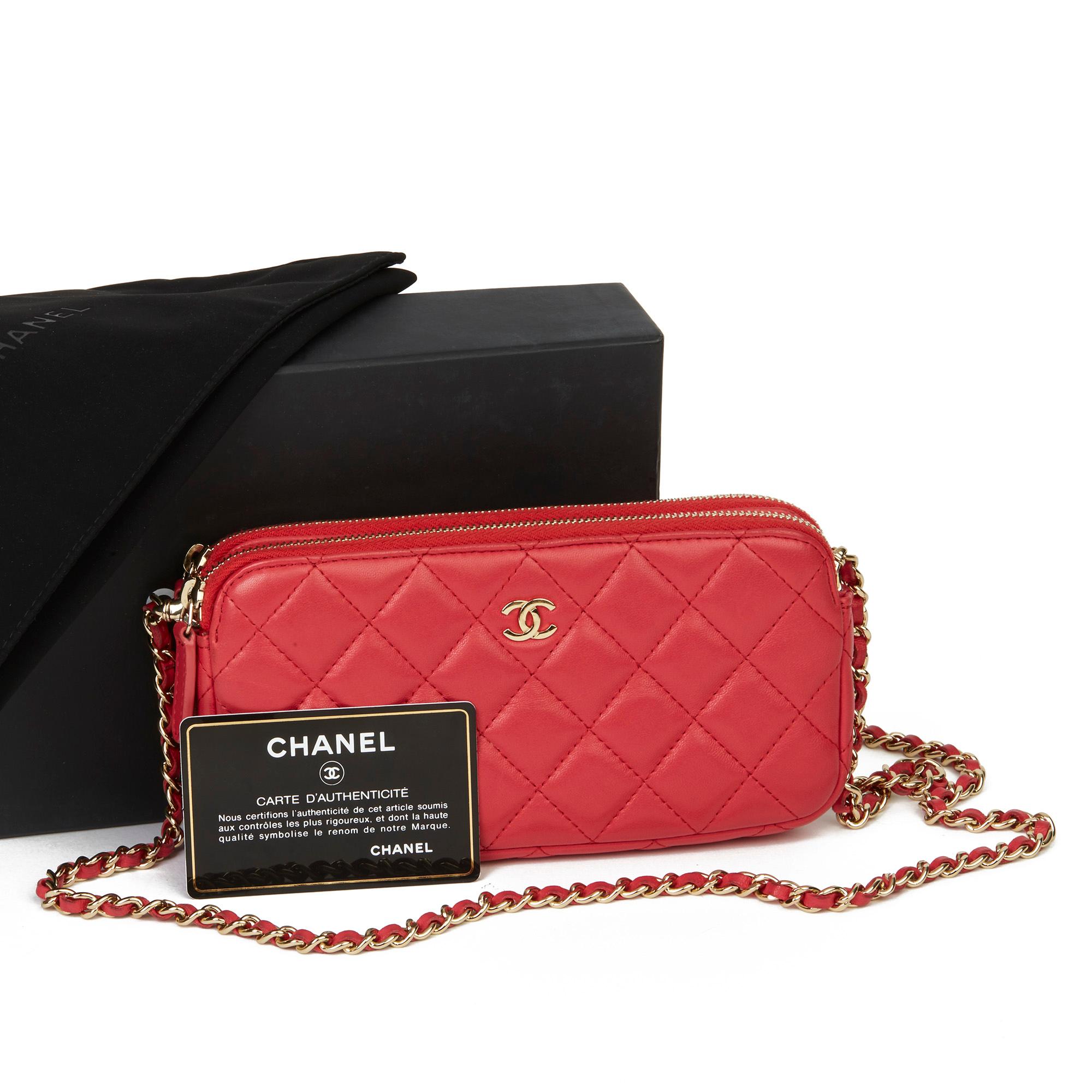 2019 Chanel Rotes gestepptes Lammfell Doppeltes Reißverschluss Portemonnaie an Kette WOC 7