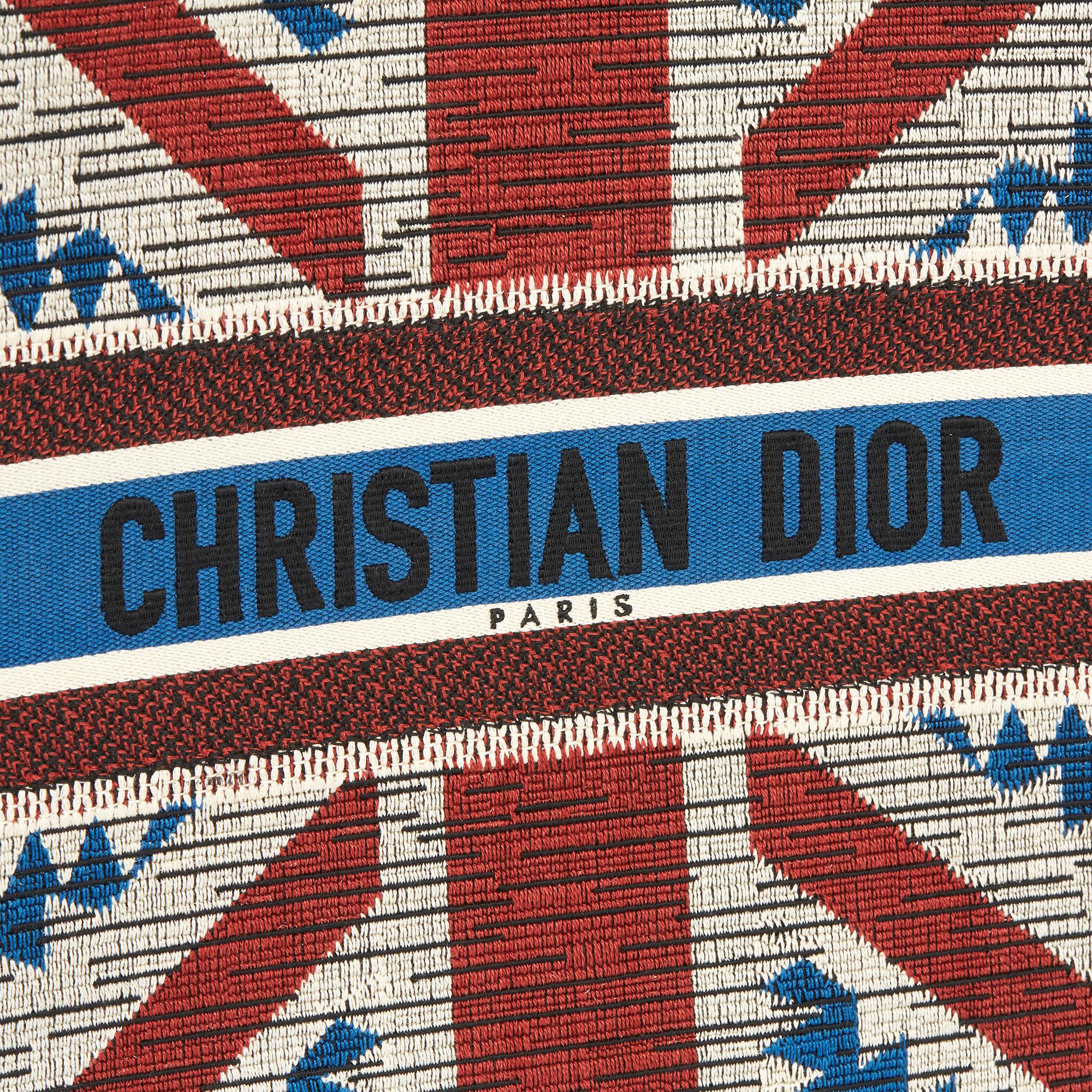 2019 Christian Dior Red, White & Blue Union Jack Book Tote In New Condition In Bishop's Stortford, Hertfordshire