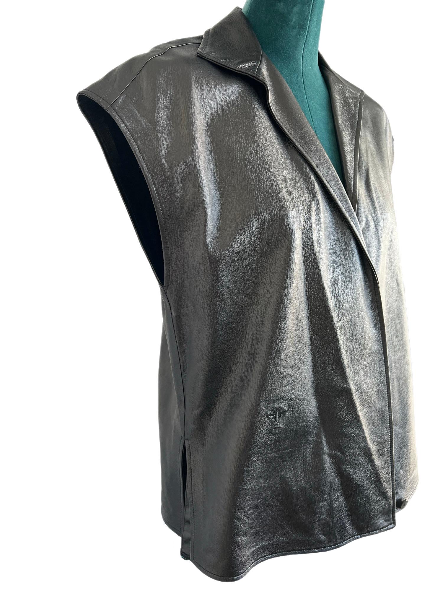 2019 Christian Dior Runway Leather Shirt In Excellent Condition For Sale In Toronto, CA