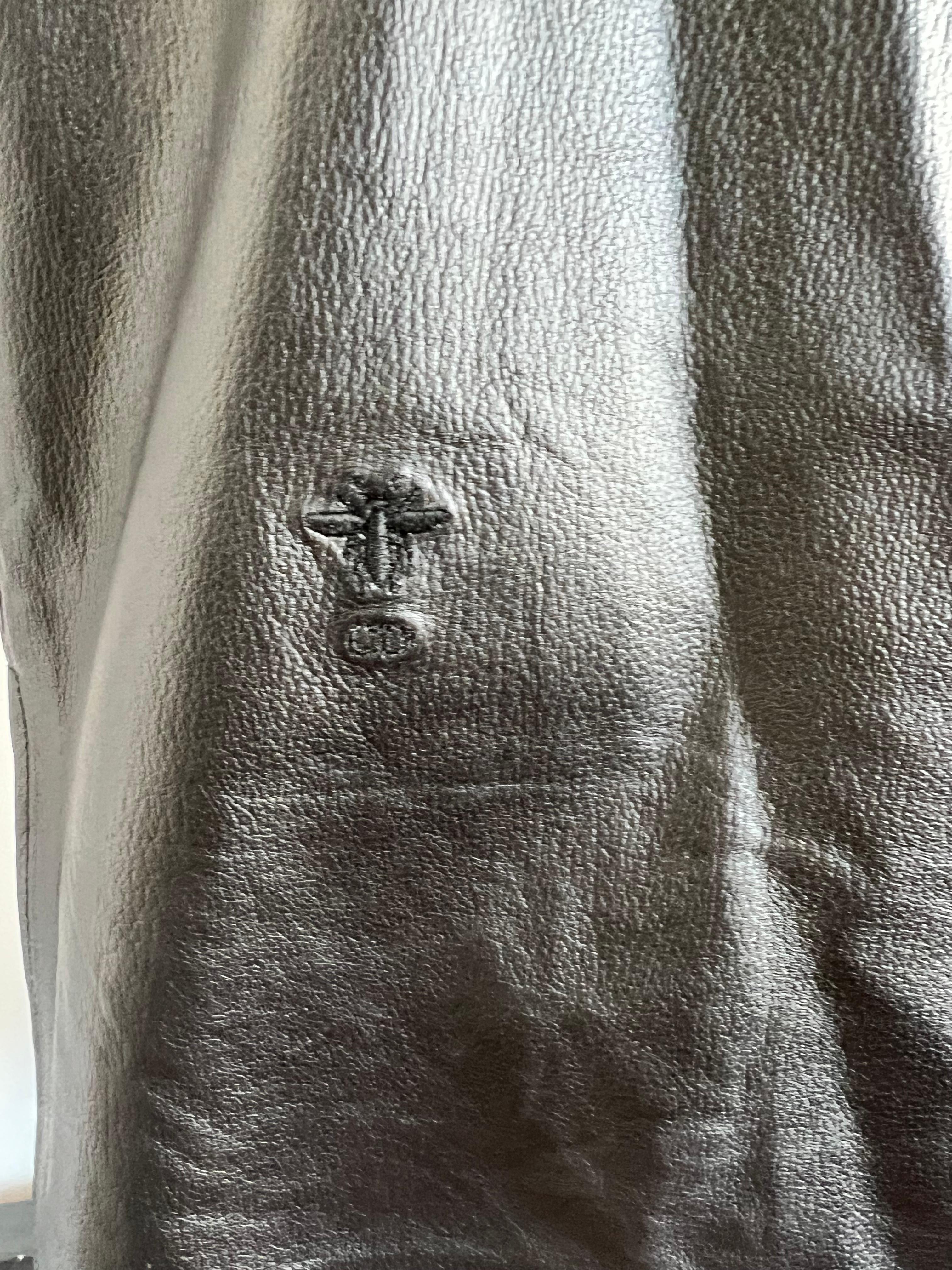 2019 Christian Dior Laufsteg Lederhemd im Zustand „Hervorragend“ im Angebot in Toronto, CA